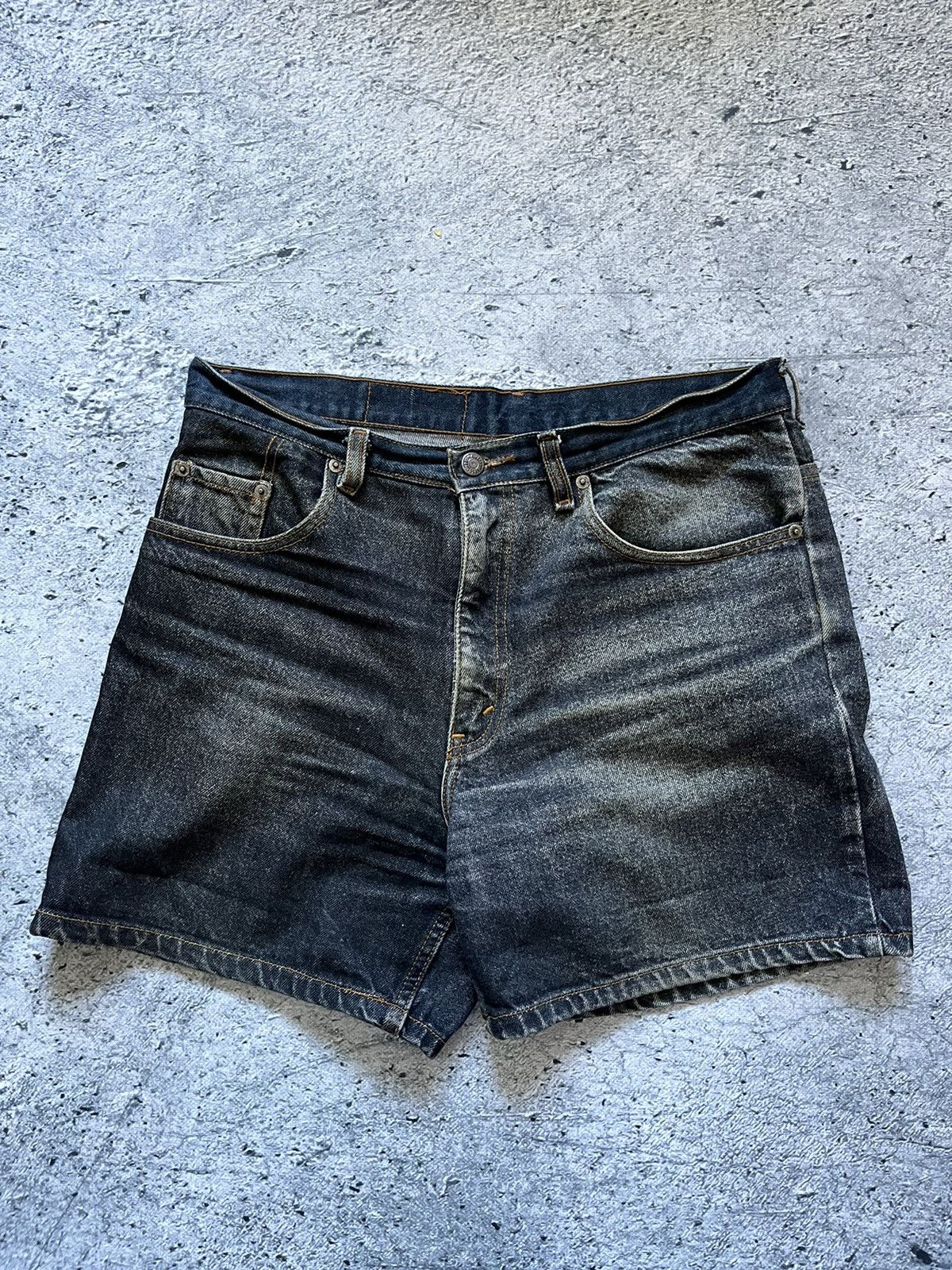 Levi's × Vintage Vintage Levi’s shorts y2k 90s Size US 31 - 5 Thumbnail