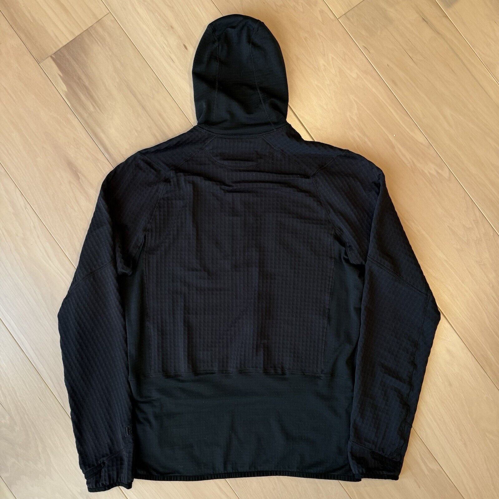 Patagonia Patagonia R1 1/2 Zip Fleece Pullover Hoody Black Lightweight Size US L / EU 52-54 / 3 - 9 Thumbnail