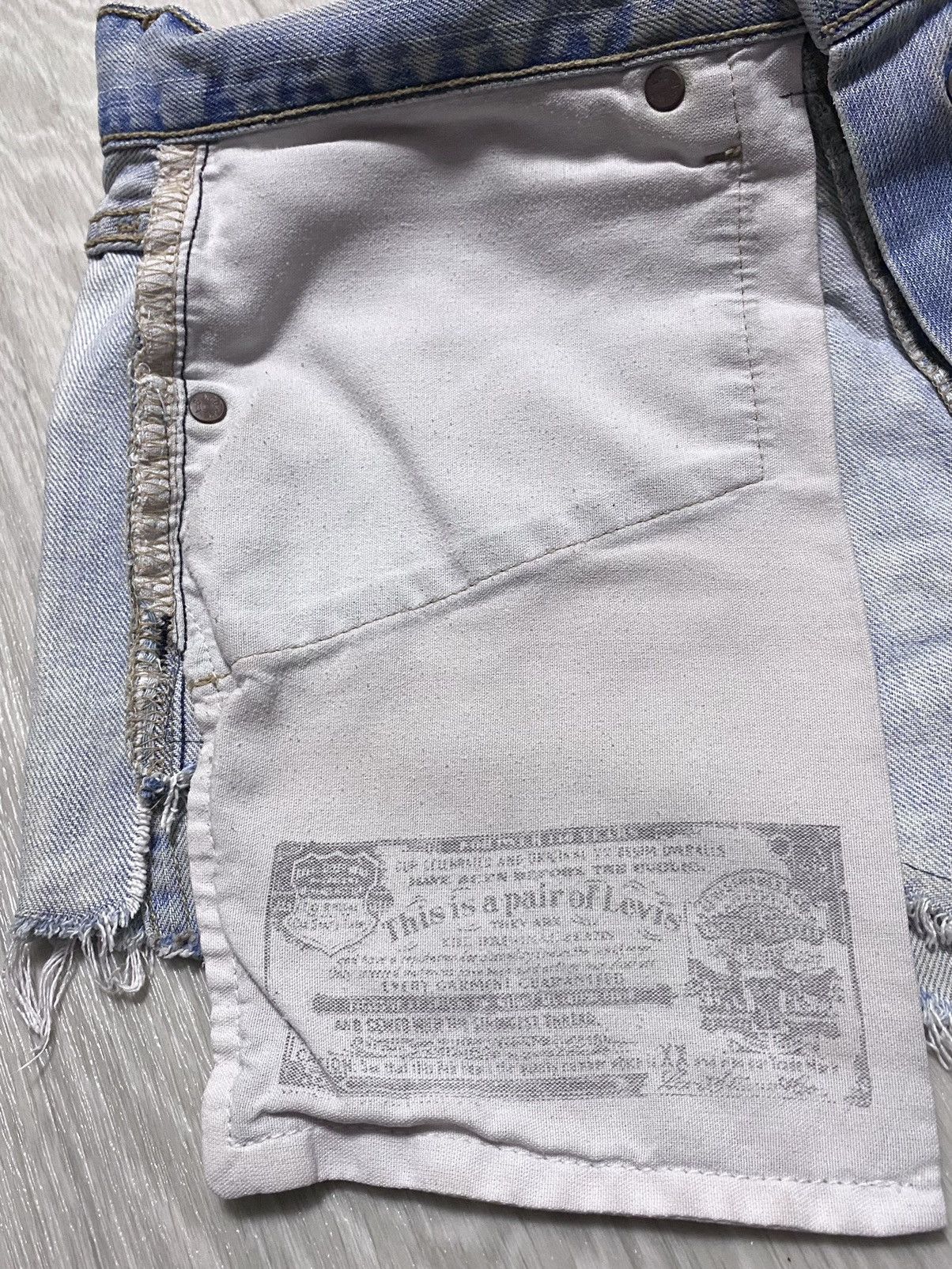 Levi's Vintage Clothing Women’s Levi’s Urban Renewal Washed Blue Mini Shorts Rework Size 29" - 13 Thumbnail