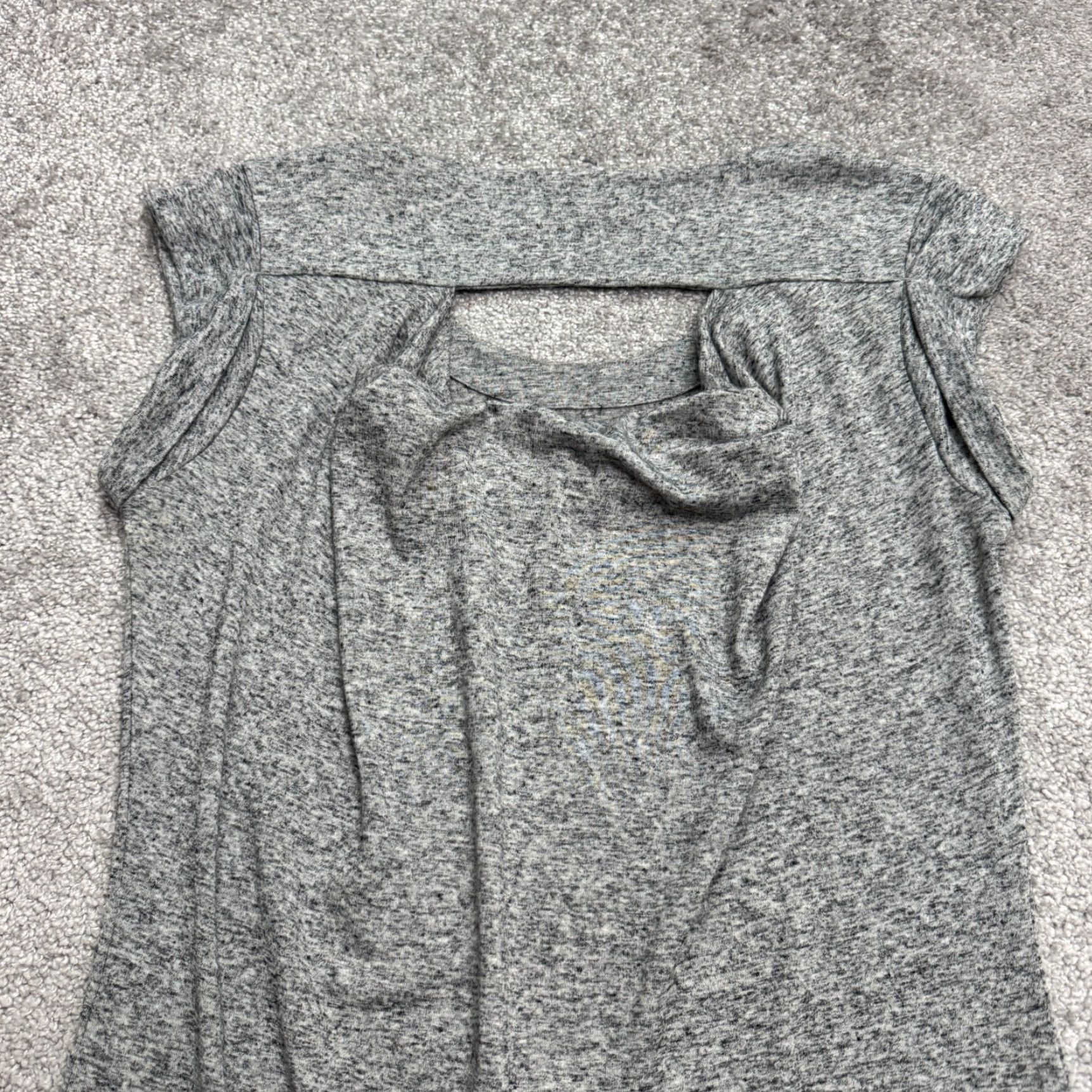Athleta Athleta Dress Womens Small Gray Mini Sleeveless Casual Linen Spandex Polyester Knit Cut Out Back Round Neck Vintage No (note: adjust) Size S / US 4 / IT 40 - 4 Thumbnail