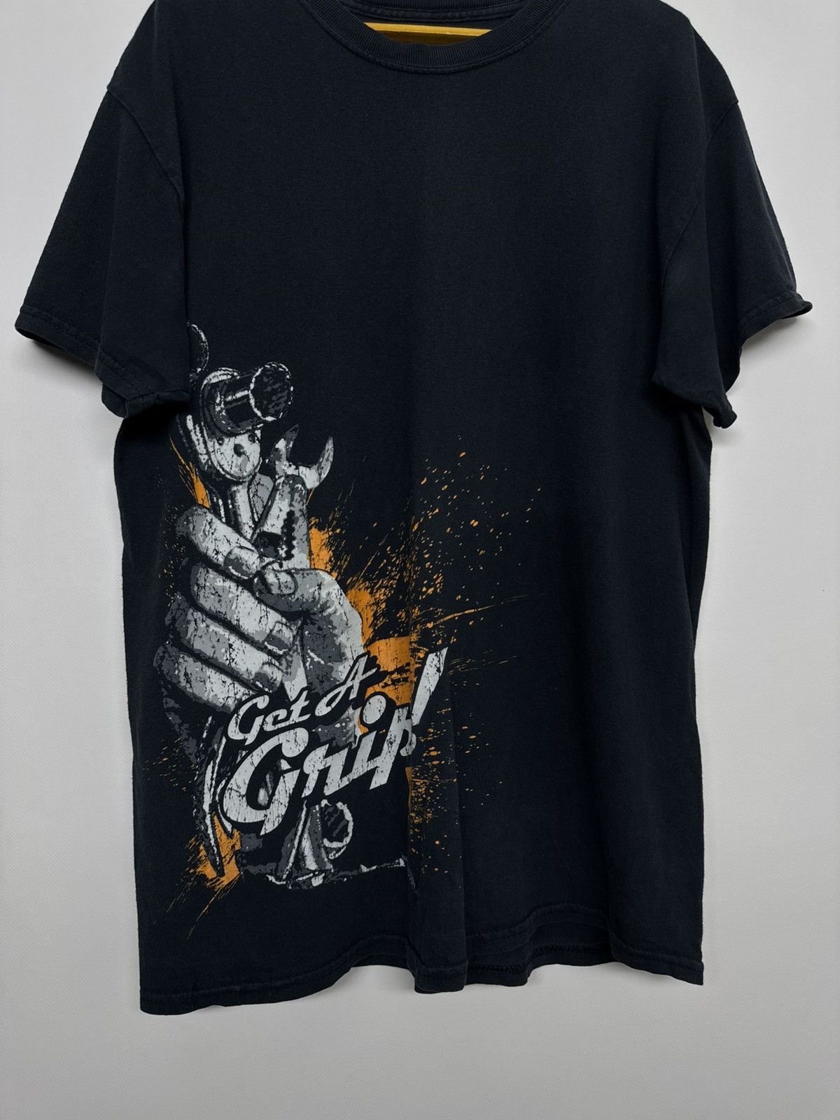 Vintage New Snap On Tool Classic Chrome Garage Black & Orange Tshirt Size US M / EU 48-50 / 2 - 9 Thumbnail