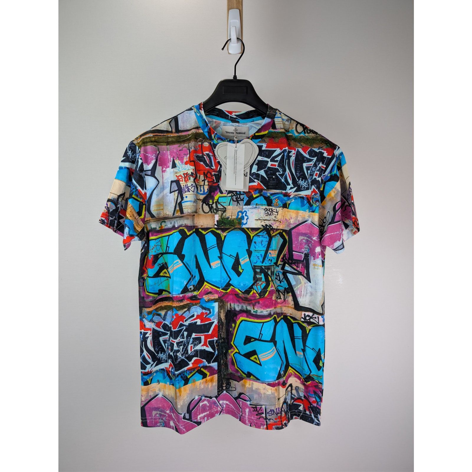 Vivienne Westwood o1rshd1 Classic Graffiti Print T-Shirt in Multiolor Size US M / EU 48-50 / 2 - 2 Thumbnail