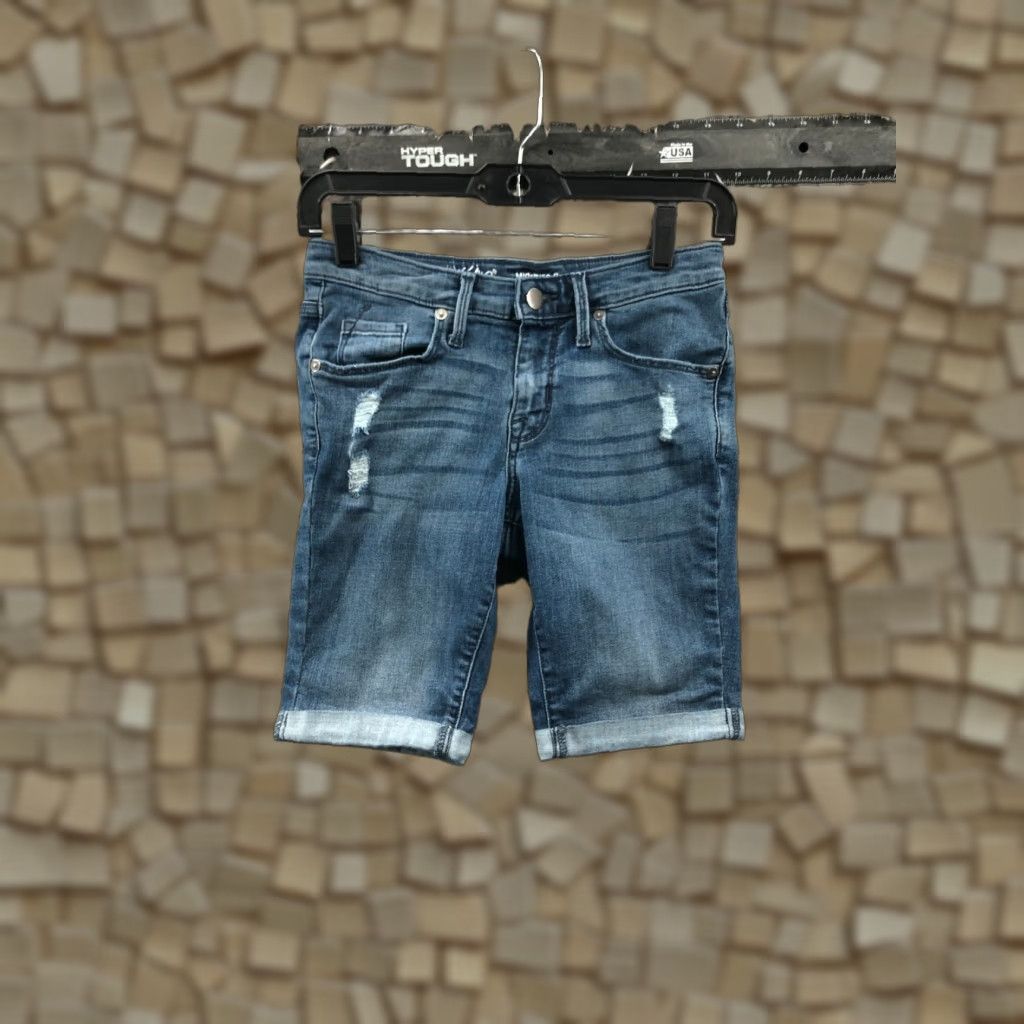 Mossimo Mossimo Bermuda Shorts Womens Size 2 Mid Rise Medium Wash Blue Denim Jean Shirt? Size 26" / US 2 / IT 38 - 1 Thumbnail