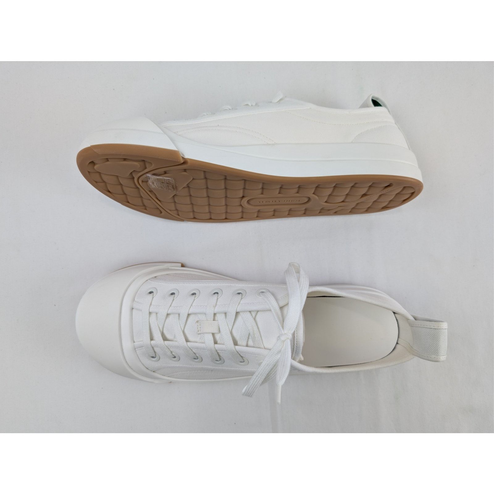 Bottega Veneta o1rshd1 Canvas Vulcan Low Top Sneakers in Optic White Size US 13 / EU 46 - 1 Thumbnail