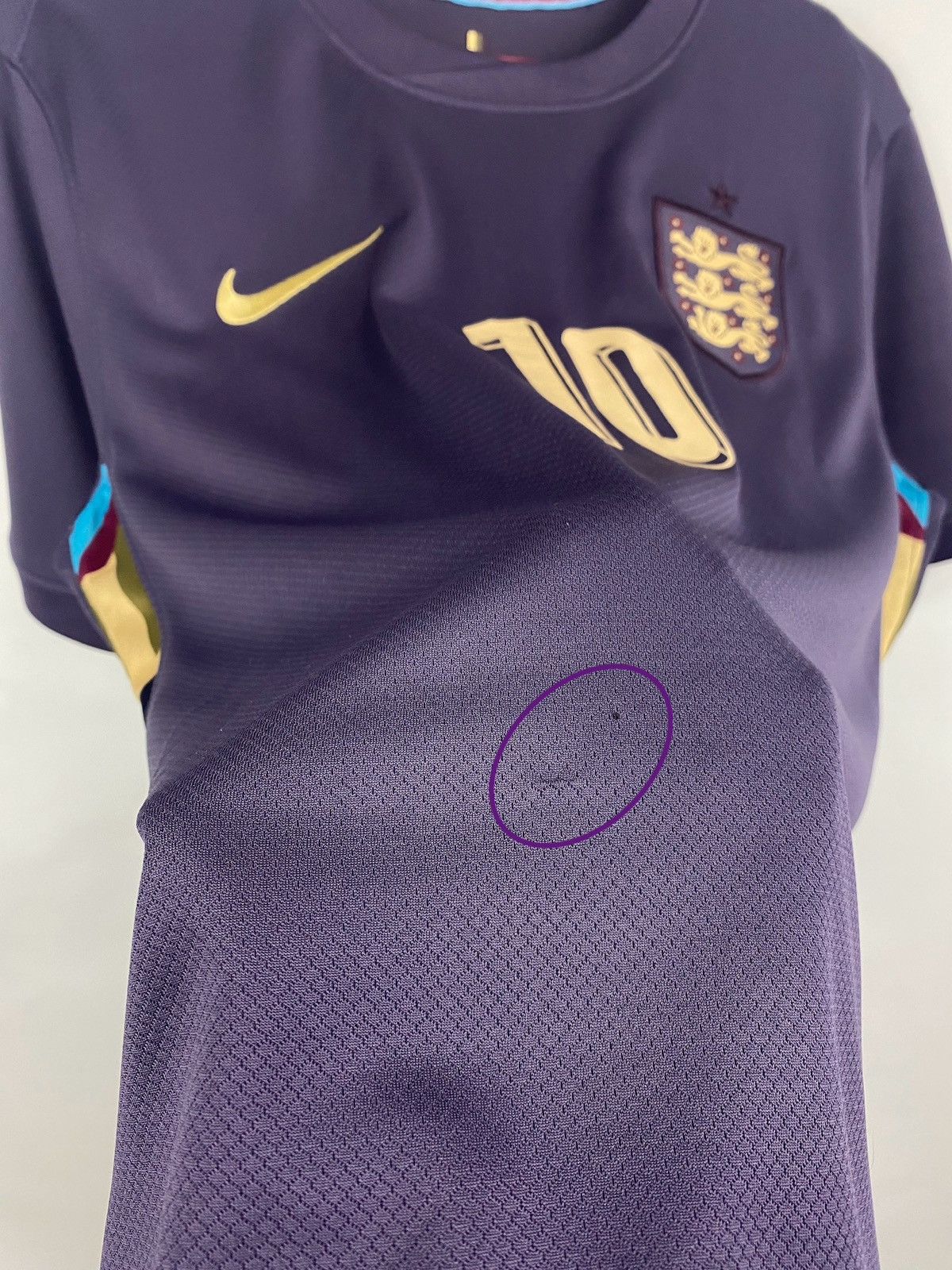 Nike 🏴󠁧󠁢󠁥󠁮󠁧󠁿 2024/25 England Nike Bellingham 10 Soccer Jersey Rare Y2K Size US M / EU 48-50 / 2 - 12 Thumbnail