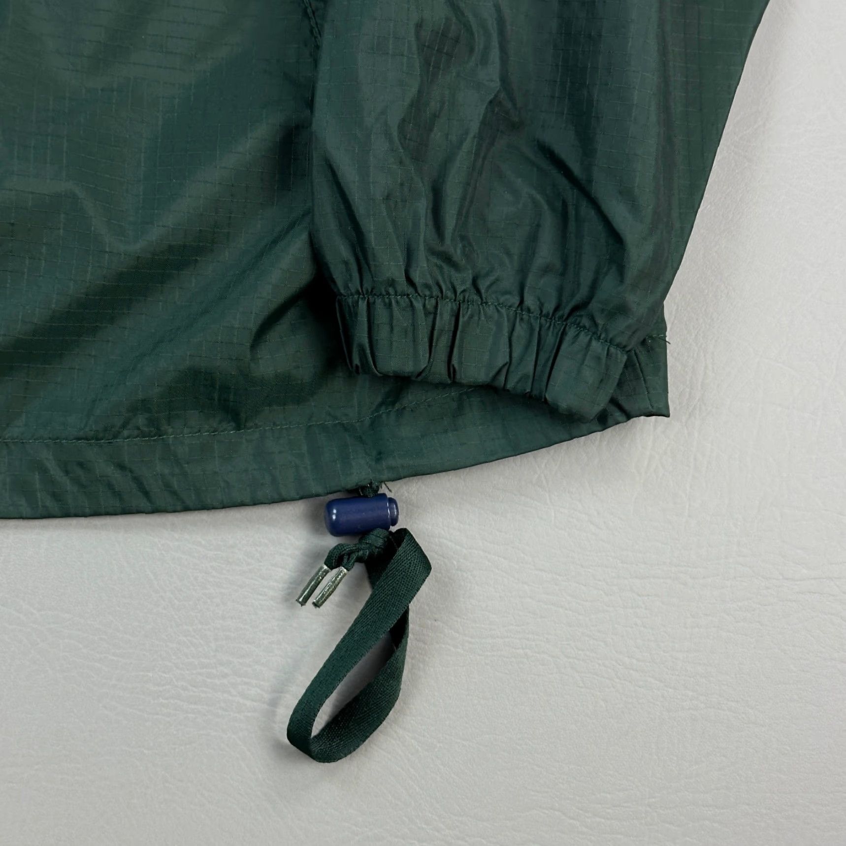 Catalina Vintage Catalina Anorak Jacket Mens Small Green Hooded Windbreaker Pullover 90s Size US S / EU 44-46 / 1 - 4 Thumbnail