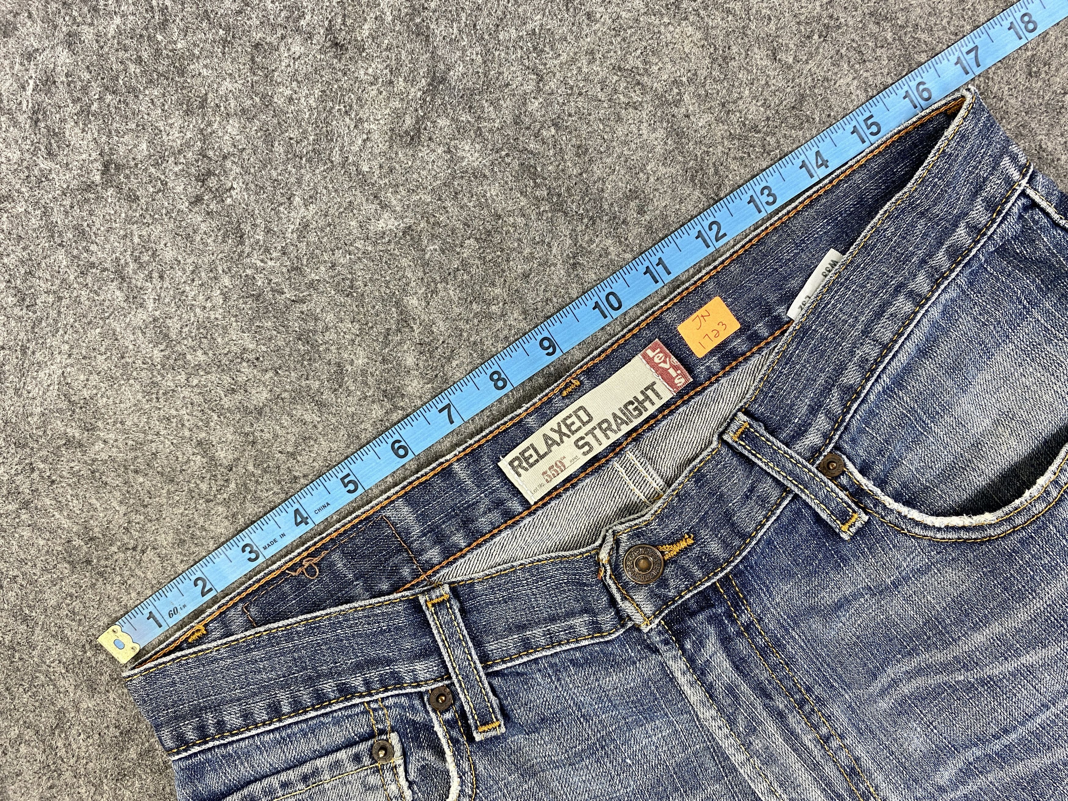 Japanese Brand Distressed Blue Vintage Levi's 559 33x31 Denim -JN1723 Size US 33 - 5 Thumbnail