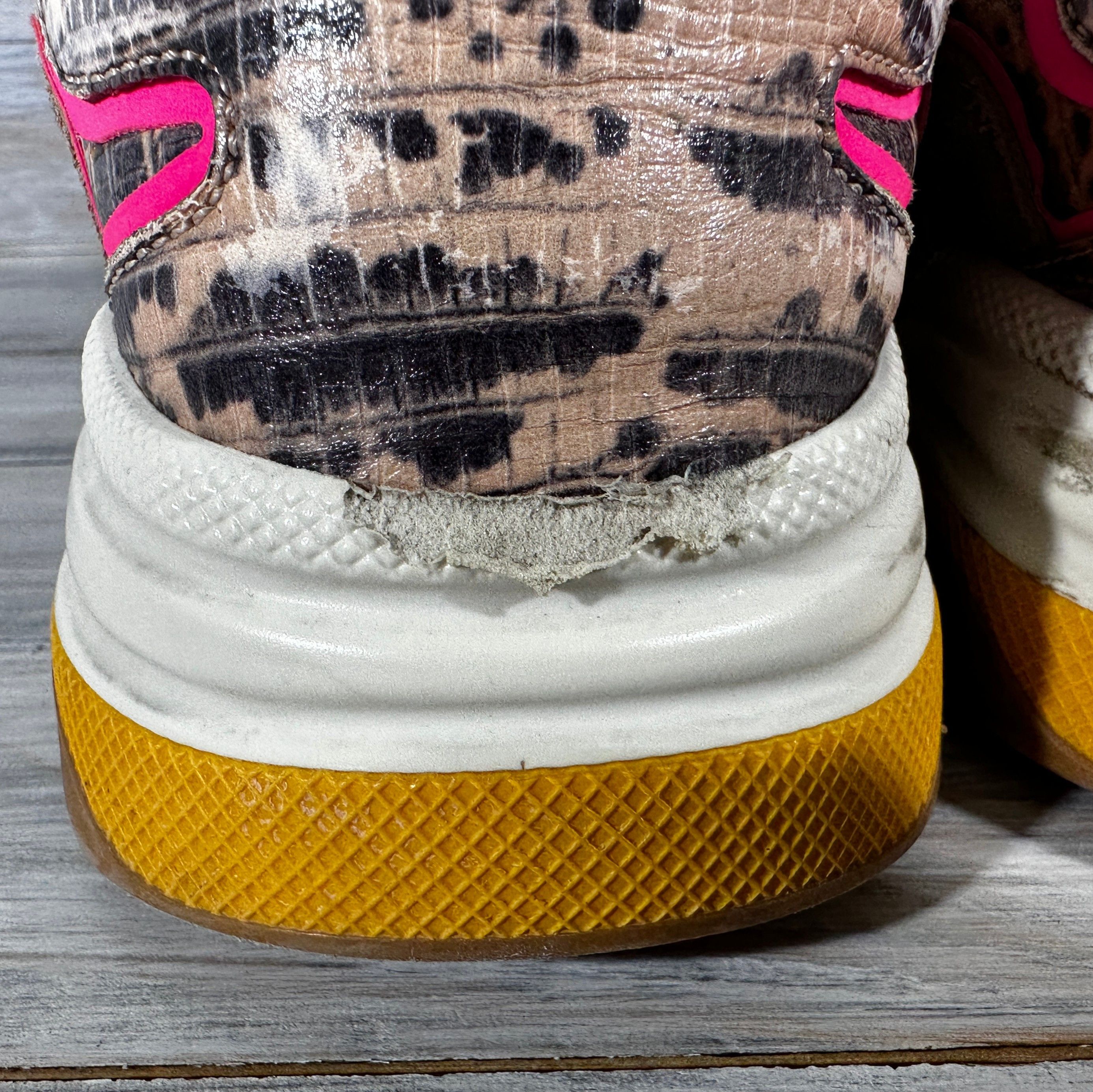 Gucci Gucci Ultrapace 'Rock Tejus Printed' Women's Made In Italy Size US 9 / IT 39 - 7 Thumbnail