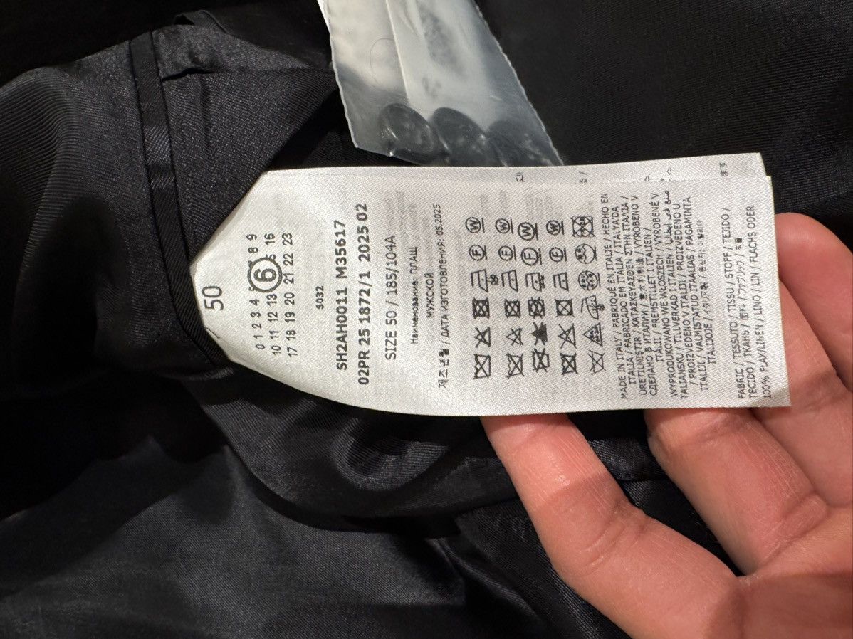 Maison Margiela Maison Margiela Shiny Linen Coat Leather Effect Size Large Size US L / EU 52-54 / 3 - 9 Thumbnail