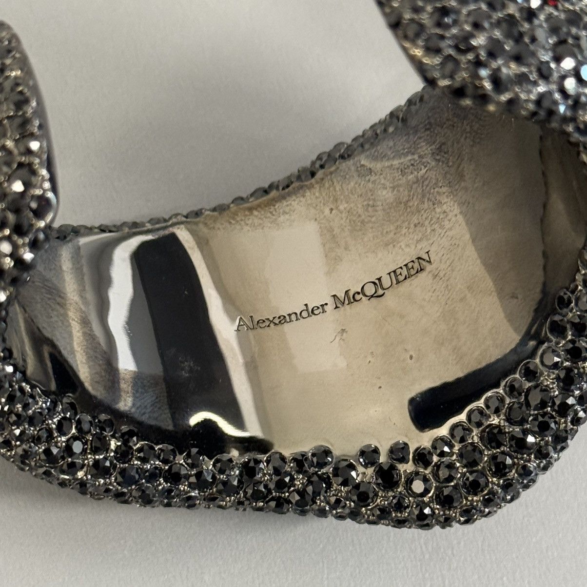 Alexander McQueen Alexander McQueen large pavé crystal cuff Size ONE SIZE - 4 Thumbnail