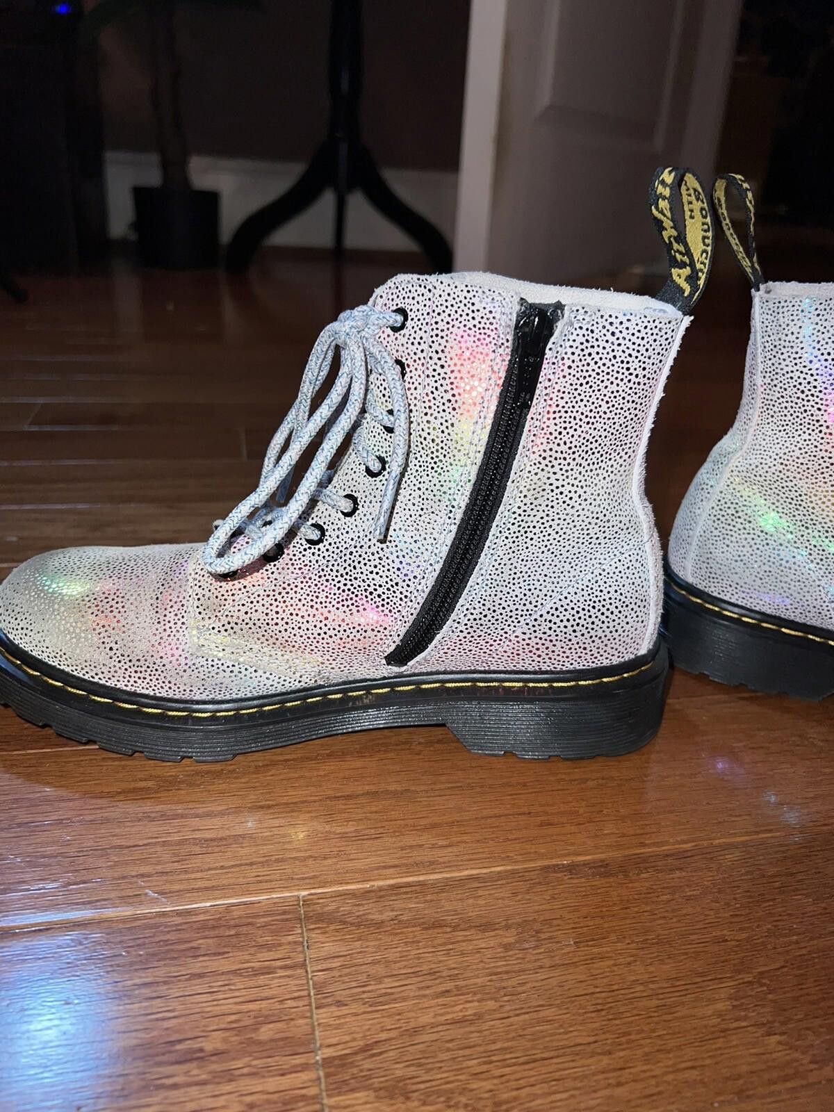 Dr. Martens Dr. Martens 1460 Pascal J Rainbow Iridescent Metallic W5 Size US 5 / IT 35 - 5 Thumbnail