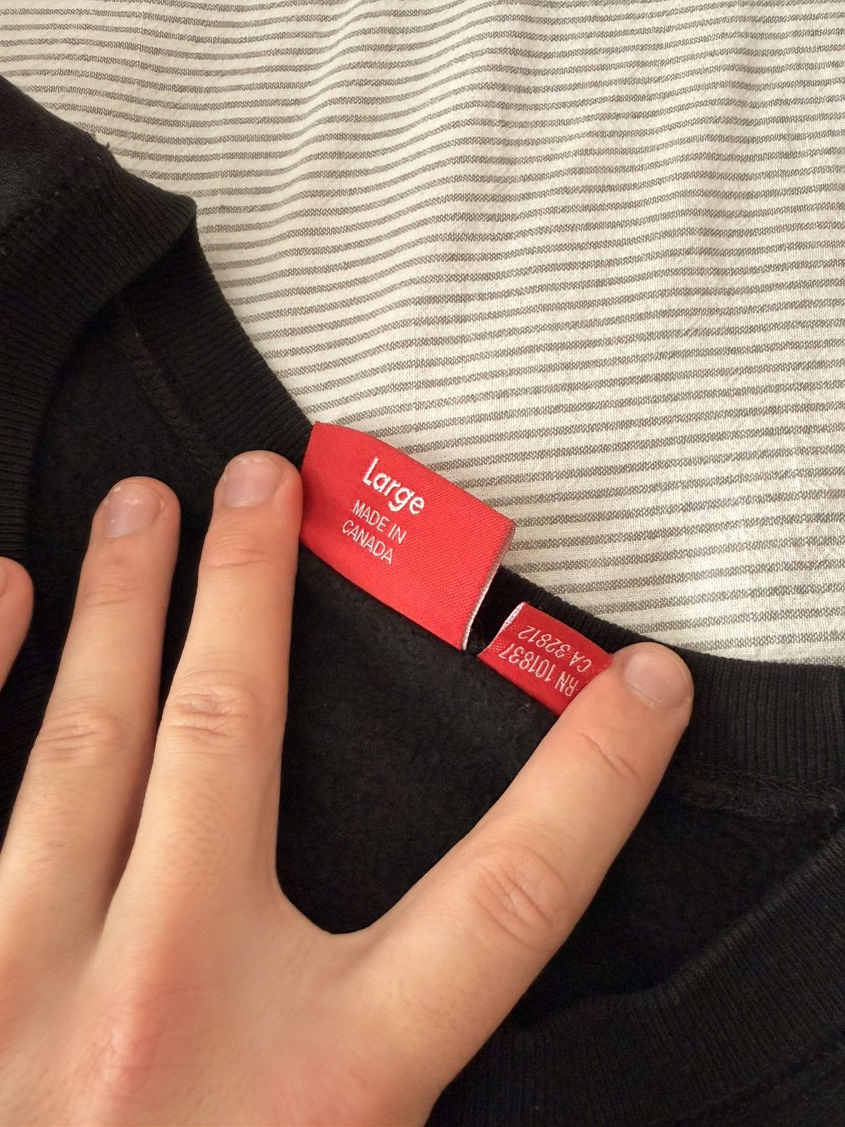 Supreme Supreme ‘Sup’ big logo crewneck Size US L / EU 52-54 / 3 - 5 Thumbnail