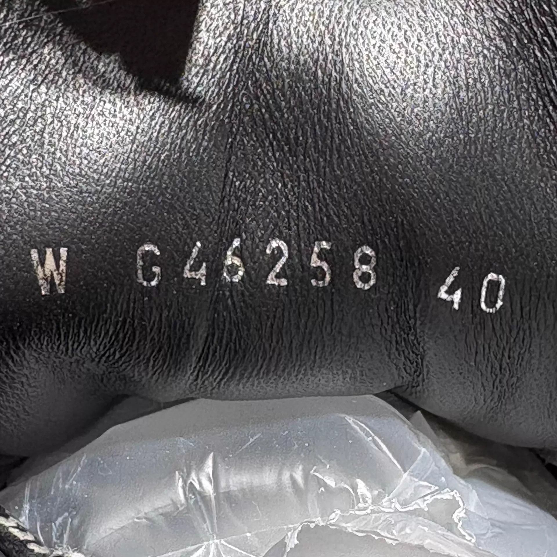 Chanel Chanel 25C Black & White Panda Platform Loafers 40 Size US 7 / EU 40 - 8 Thumbnail