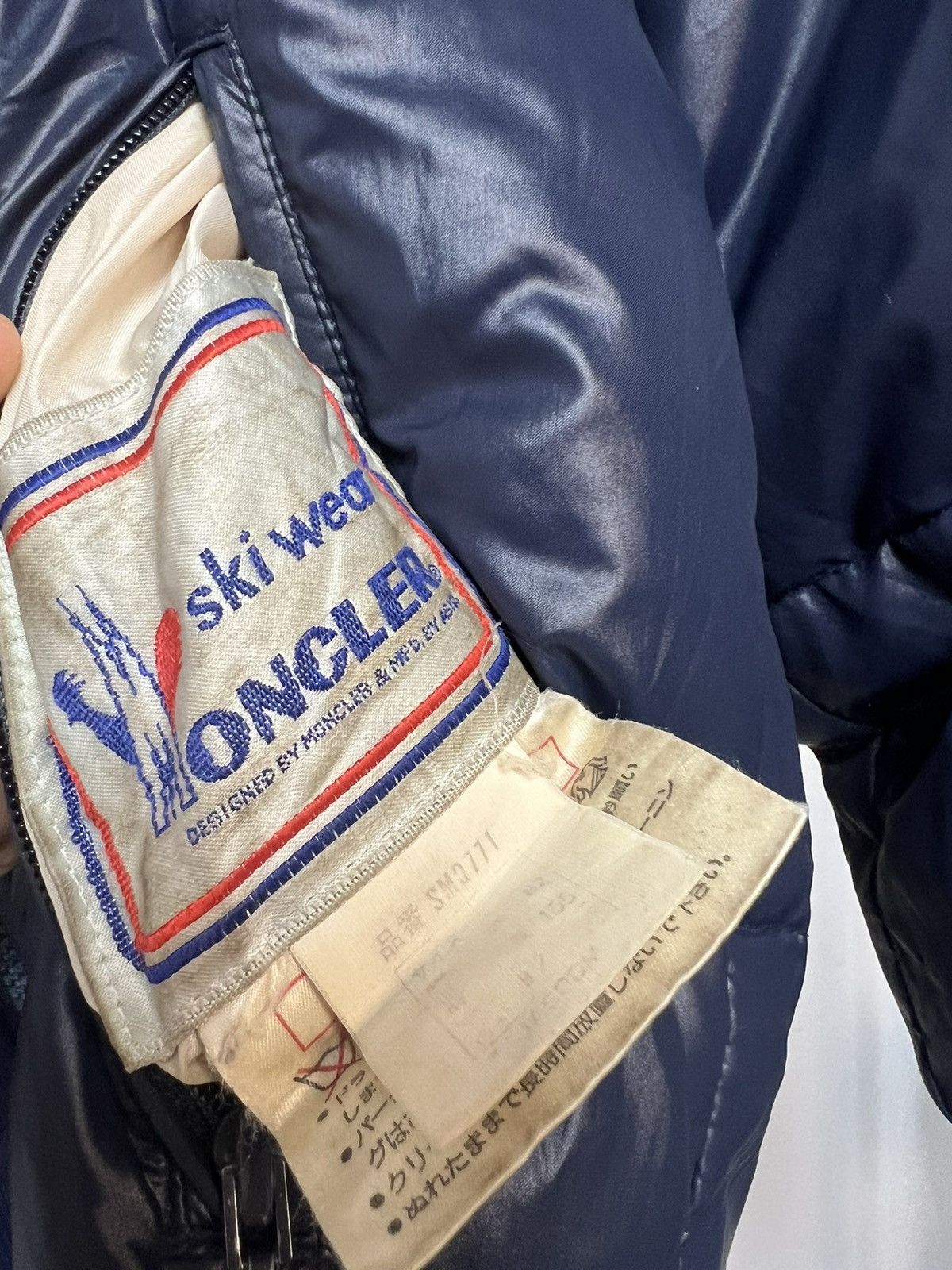 Moncler Vintage Moncler Puffer Reversible Down Jacket Size US S / EU 44-46 / 1 - 13 Thumbnail
