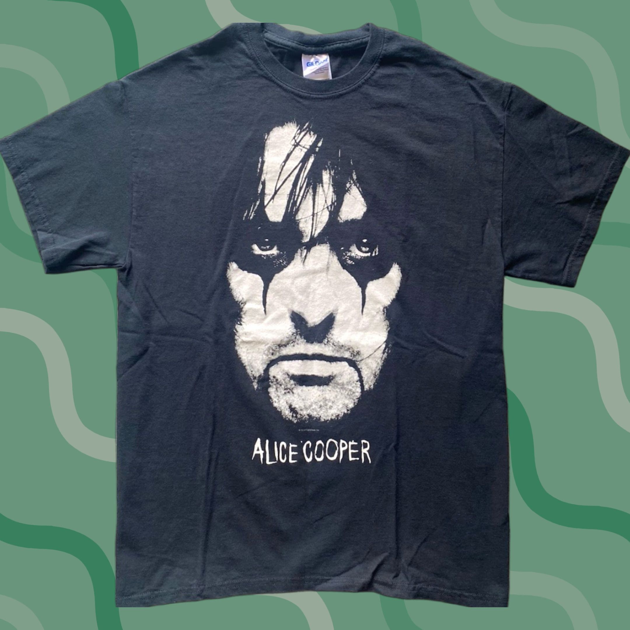 Gildan VINTAGE 2014 Alice Cooper Tour Shirt Gildan Men’s Medium Black Short Sleeve Size US M / EU 48-50 / 2 - 1 Thumbnail