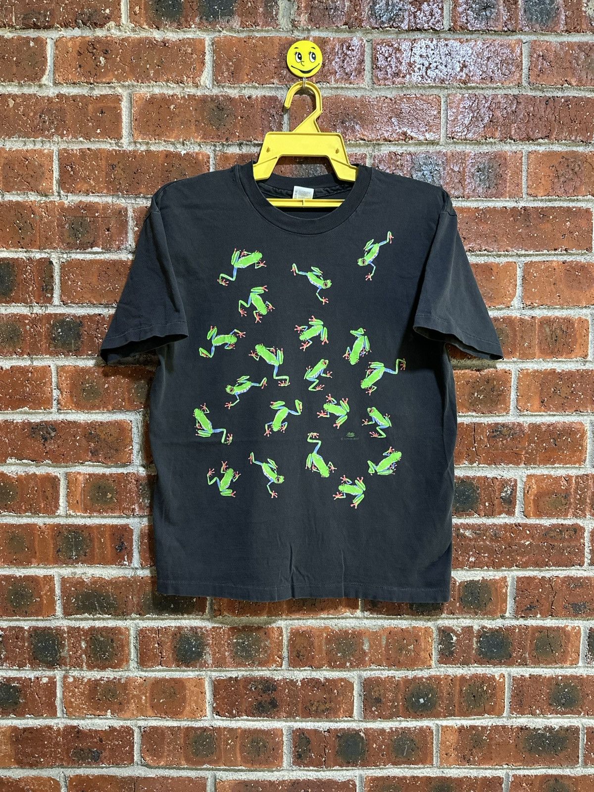 Vintage Vintage Dan Gilbert Frog Faded Tee Size US M / EU 48-50 / 2 - 1 Thumbnail