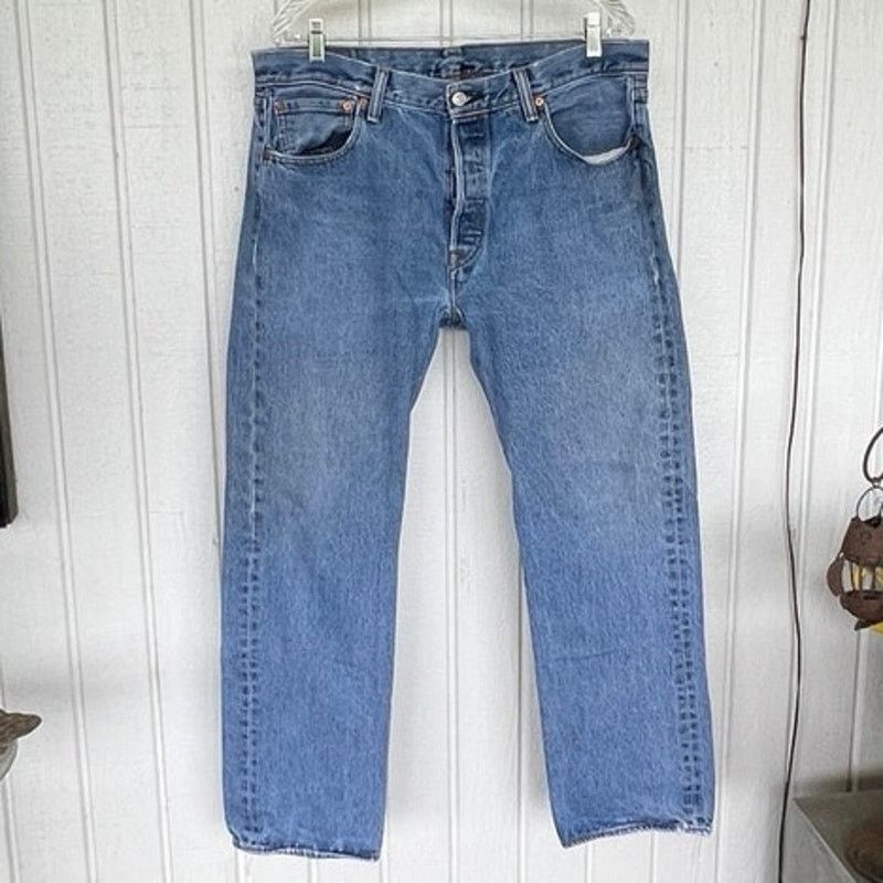 Levi's Levi’s 501 button fly blue denim jeans men 35/30 Mexico 2016 Size US 35 - 1 Thumbnail