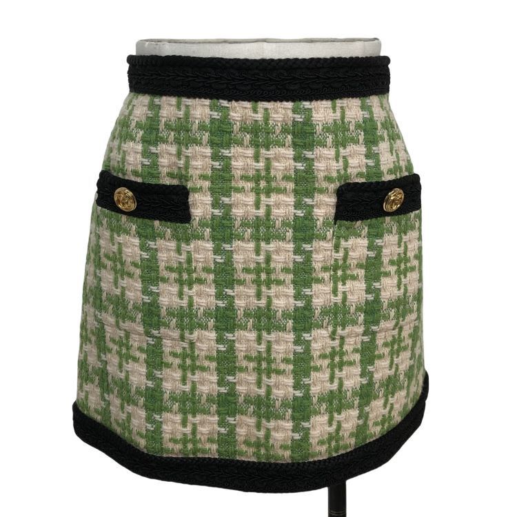 Gucci Gucci Plaid Tweed Mini Skirt Size 40 Size 27" / US 4 / IT 40 - 1 Thumbnail