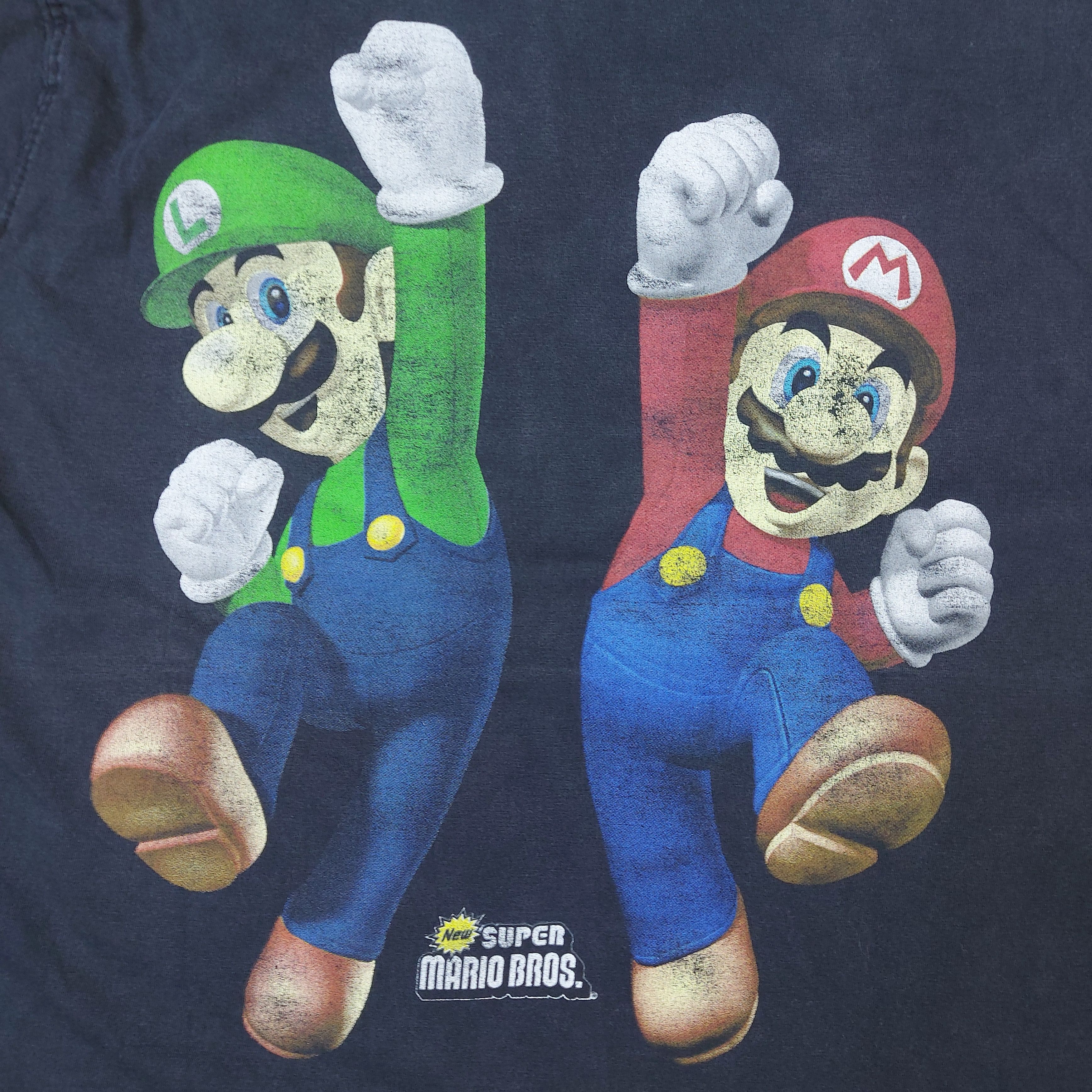 Nintendo Vintage 2006 Nintendo DS New Super Mario Bros Game Promo TEE Size US L / EU 52-54 / 3 - 2 Thumbnail