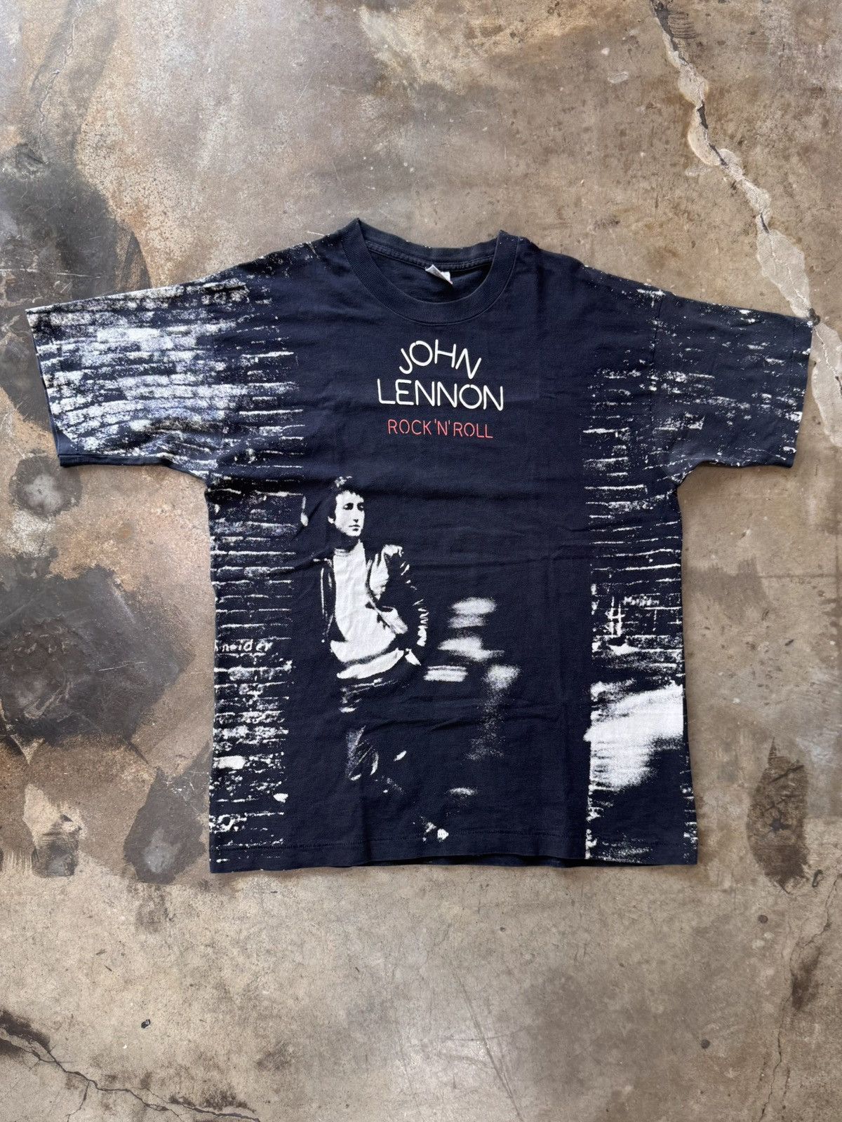Fruit Of The Loom Vintage AOP 80s John Lennon Rock N Roll Tee XL Size US XL / EU 56 / 4 - 2 Thumbnail