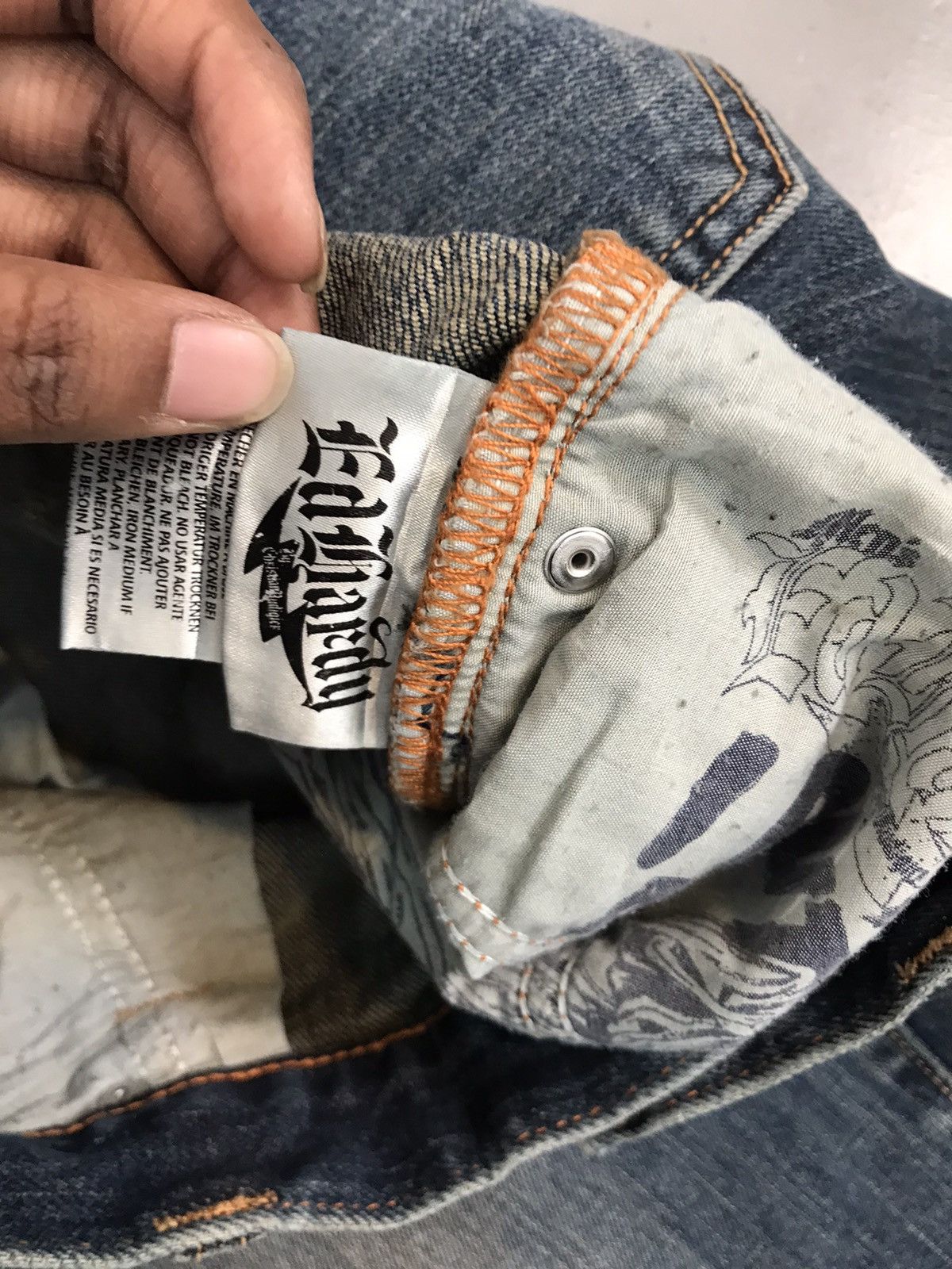 Ed Hardy × Vintage Vintage Ed hardy skater denim jort Size US 32 / EU 48 - 9 Thumbnail