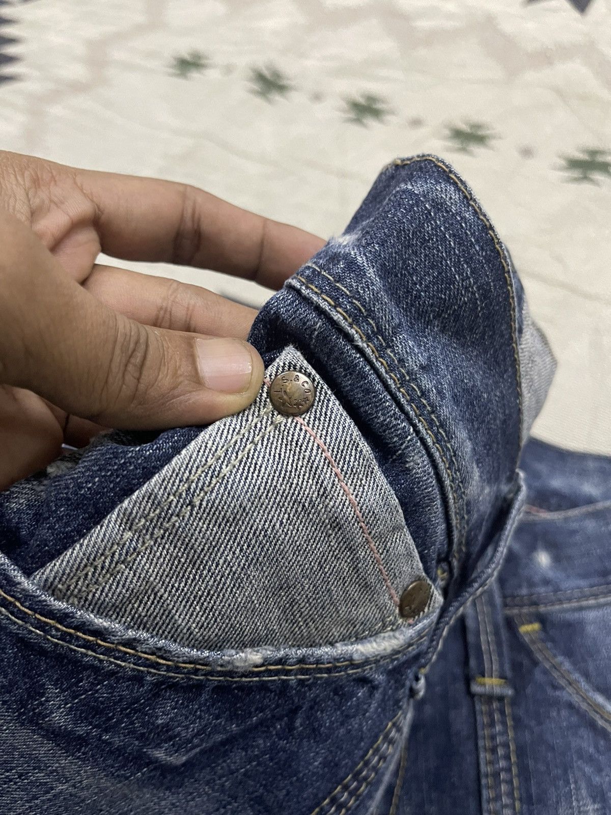 Levi's 2000s LEVIS WASHABLE FLARE JEANS Size 29" - 13 Thumbnail