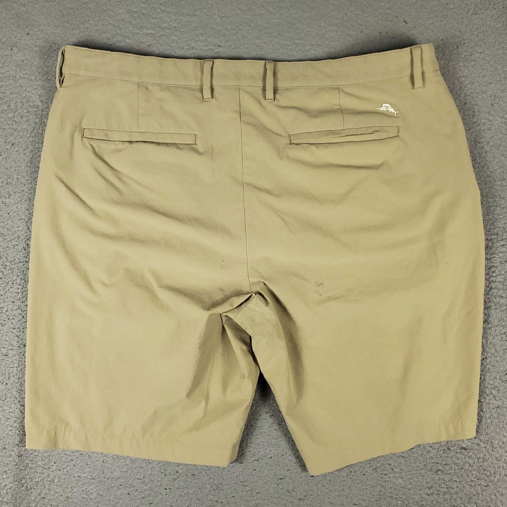 Tommy Bahama VINTAGE Tommy Bahama Men's Shorts Size 40 Casual Chino Flat Front Nylon Cotton Blend Gray Size US 40 / EU 56 - 7 Thumbnail