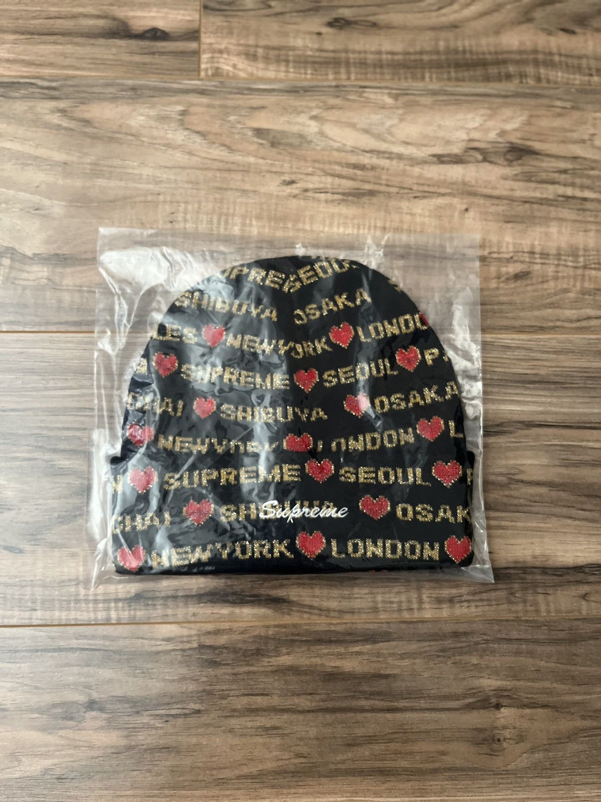Supreme Supreme Hearts Beanie Size ONE SIZE - 1 Thumbnail