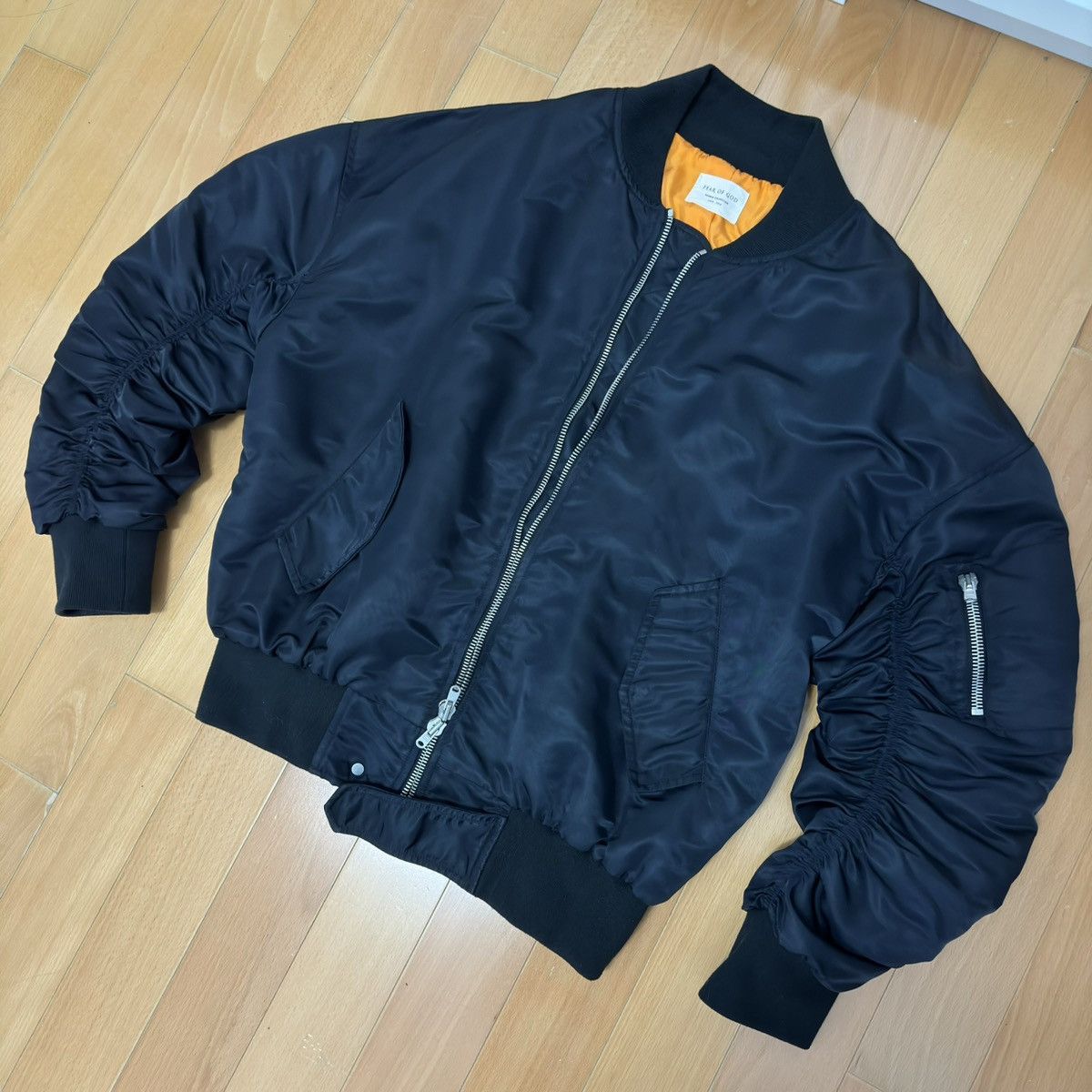 ジャケット・アウター FEAR OF GOD 4th MA-1 FEAR OF GOD 4th MA-1