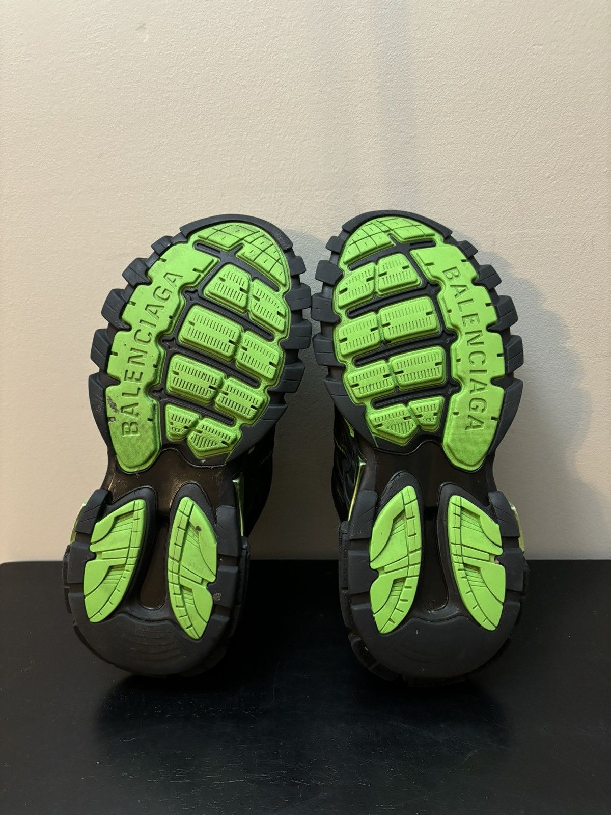 Balenciaga Balenciaga Track 2.0 Green Black Size US 9 / EU 42 - 6 Thumbnail