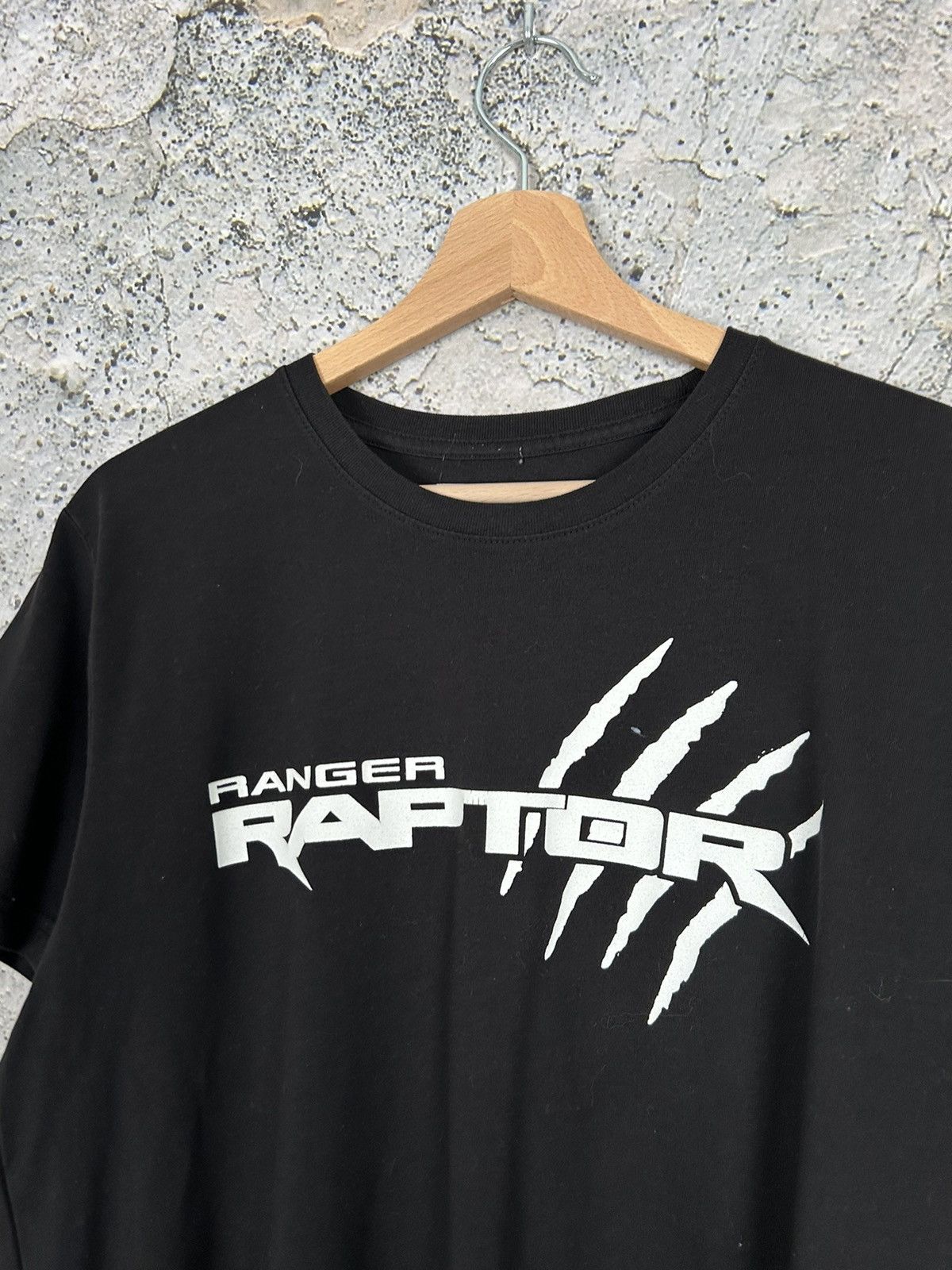 Ford Vintage Ford Ranger Raptor Racing Graphic Tee Size US L / EU 52-54 / 3 - 3 Thumbnail