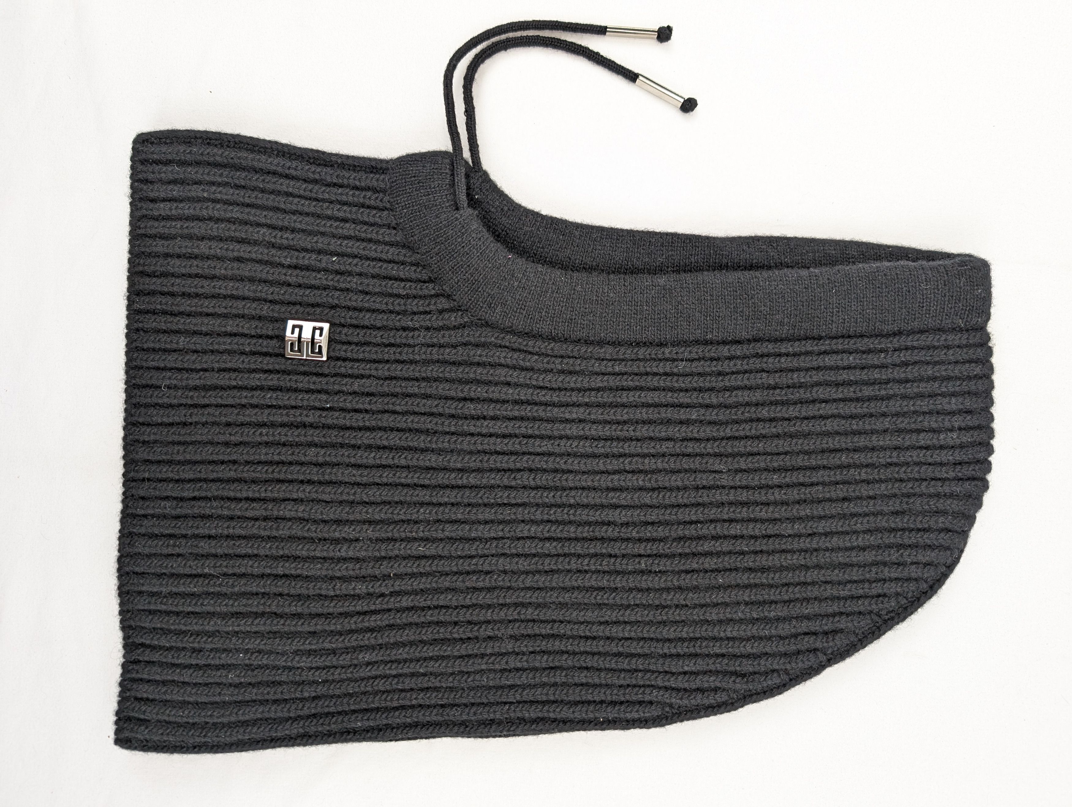 Givenchy o1rshd1 Size: OS / Wool & Cashmere Balaclava in Black Size ONE SIZE - 2 Thumbnail