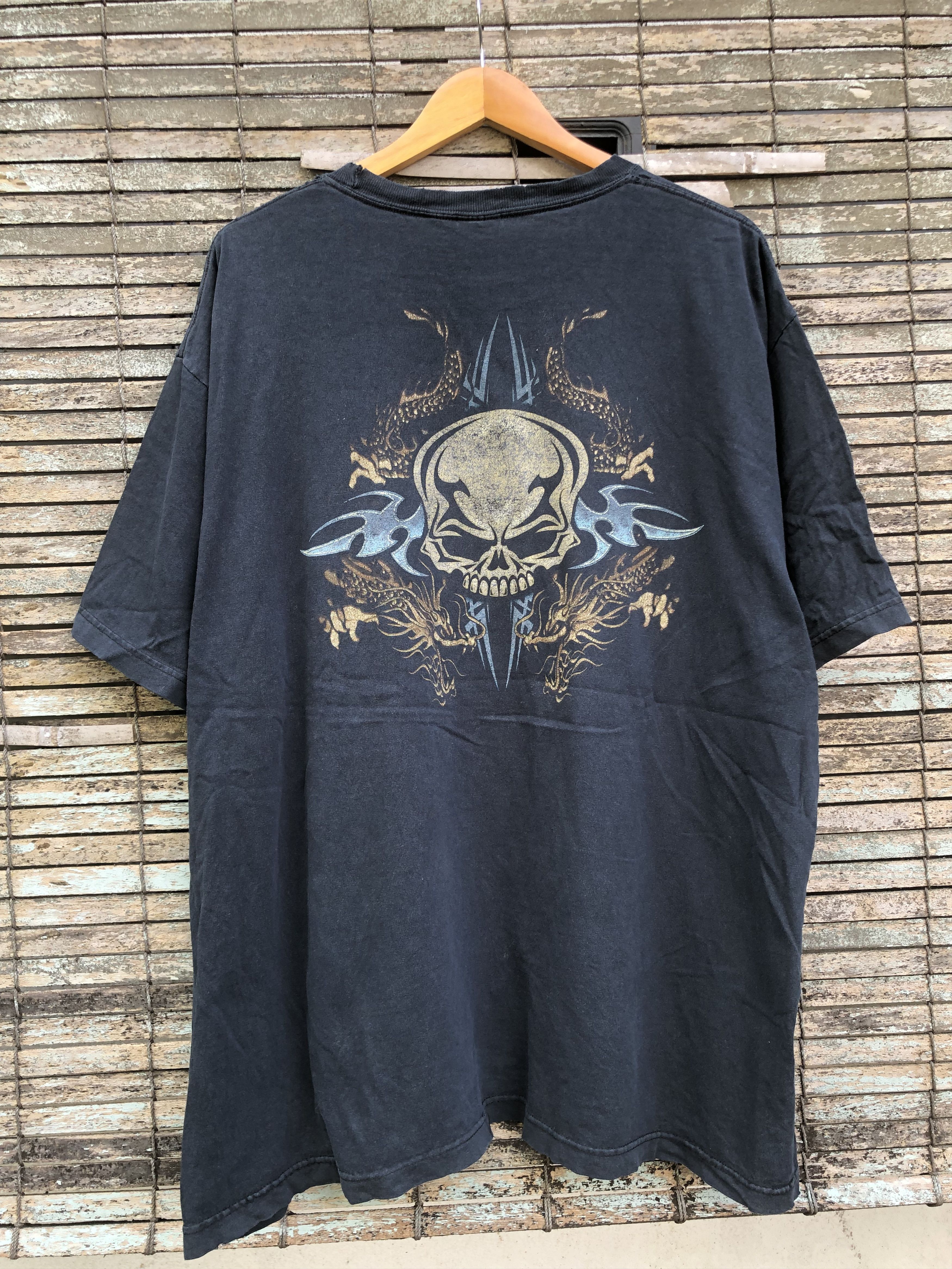 Vintage Vintage Skull & Dragon Glitter Backhit Baggy Tee Size US XXL / EU 58 / 5 - 1 Thumbnail