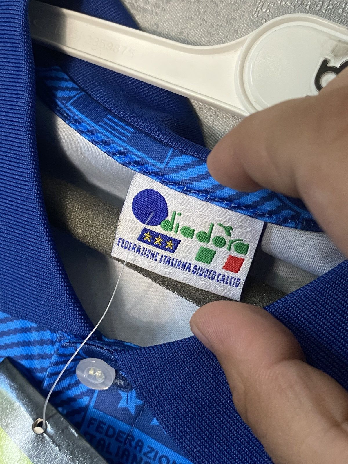 Diadora Vintage Italy Diadora Soccer Jersey 1990 National Team Size US L / EU 52-54 / 3 - 2 Thumbnail