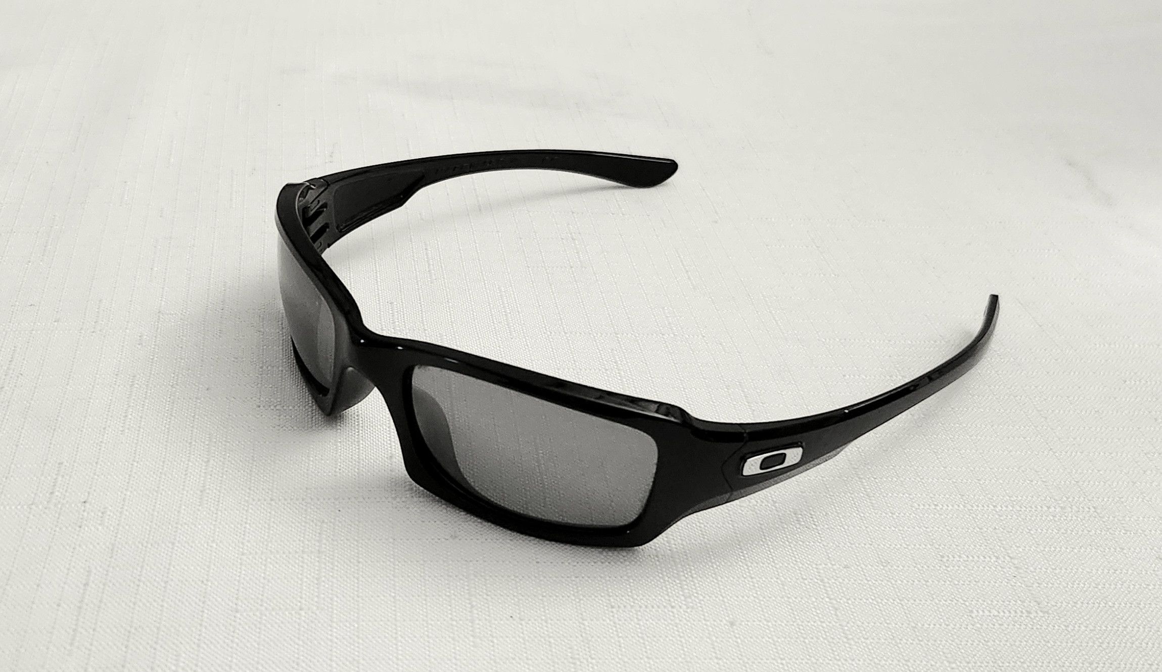 Oakley Oakley Fives Squared (4+1) 2 12967 vtg Black Wrap Sunglasses Size ONE SIZE - 1 Thumbnail