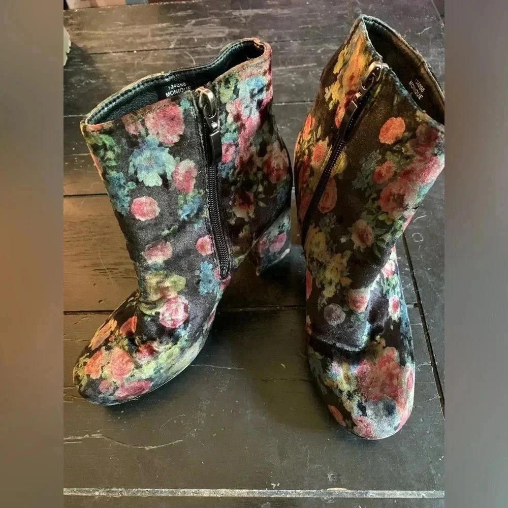 Designer Monique Floral Print Ankle Boots - Trendy & Stylish Size US 6 / IT 36 - 1 Thumbnail