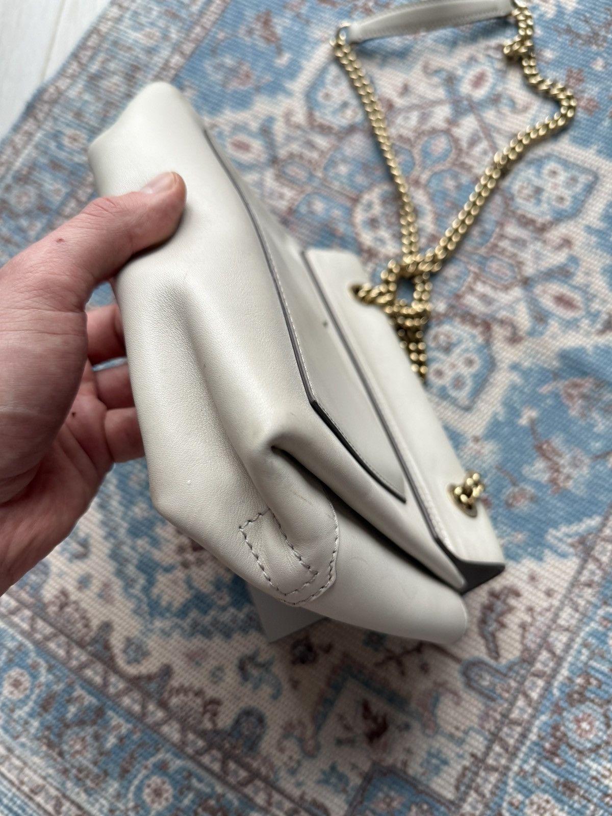 Anya Hindmarch Anya Hindmarch Smile White Leather Shoulder Bag Size ONE SIZE - 18 Thumbnail