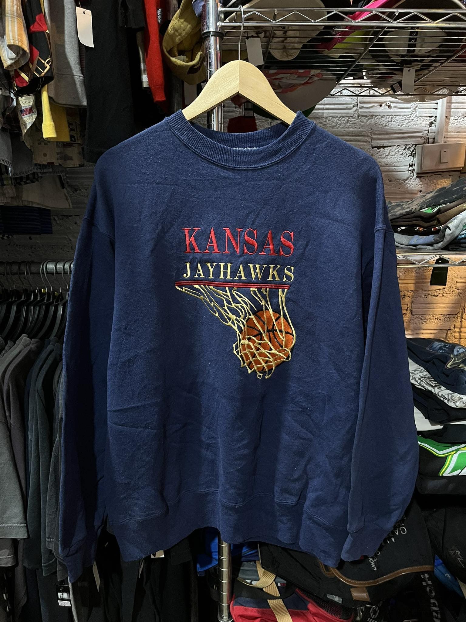 NCAA × Vintage Kansas Jayhawks NCAA Basketball Sweatshirt 90s Size US L / EU 52-54 / 3 - 1 Thumbnail