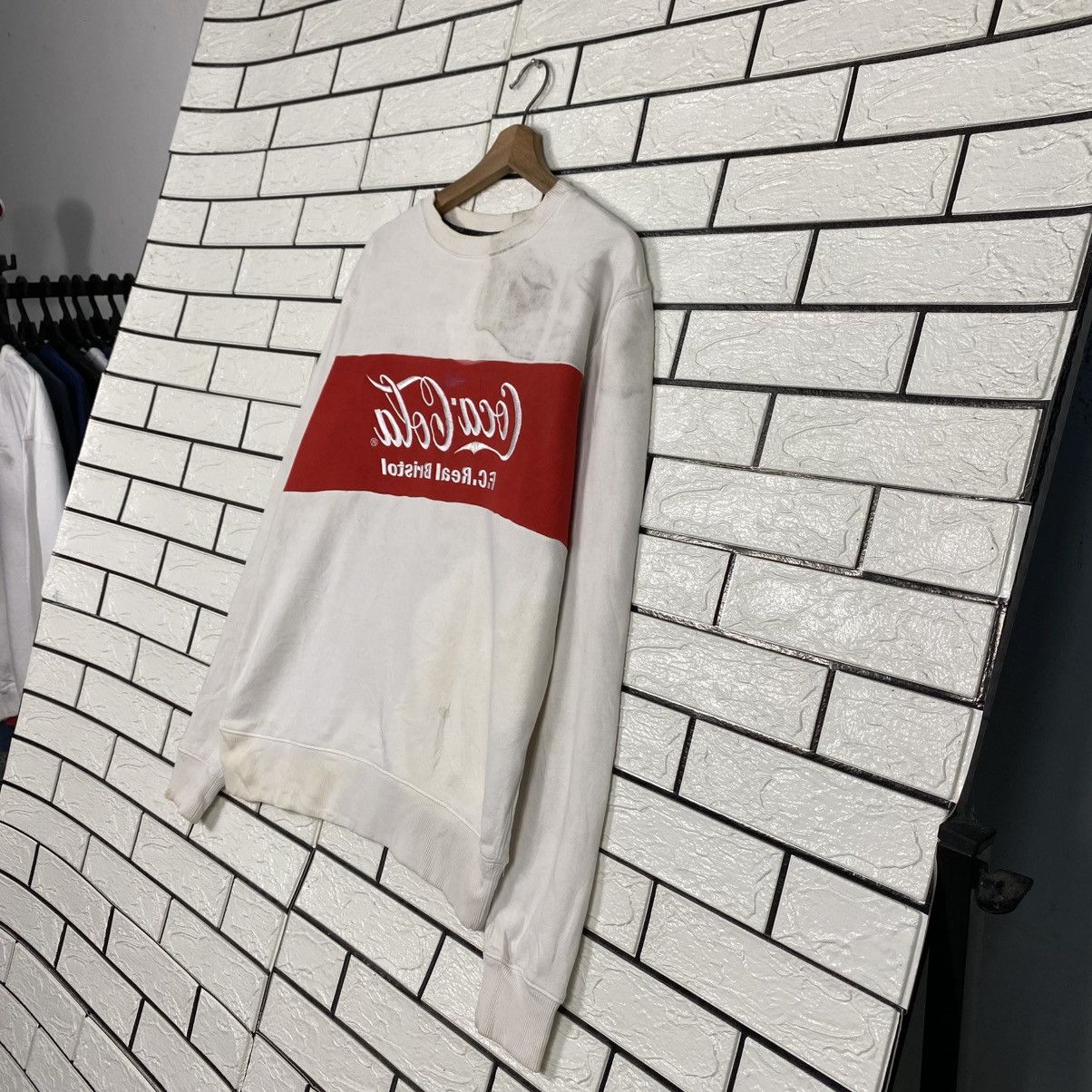 Japanese Brand Vintage Sweatshirt Coca Cola Big Logo Size US S / EU 44-46 / 1 - 3 Thumbnail