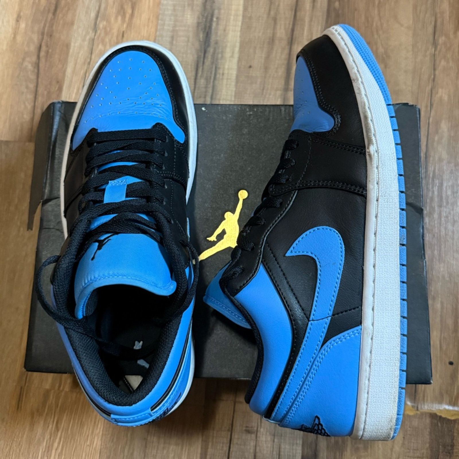 Jordan Brand Jordan 1 Low University Blue Size US 10.5 / EU 43-44 - 4 Thumbnail