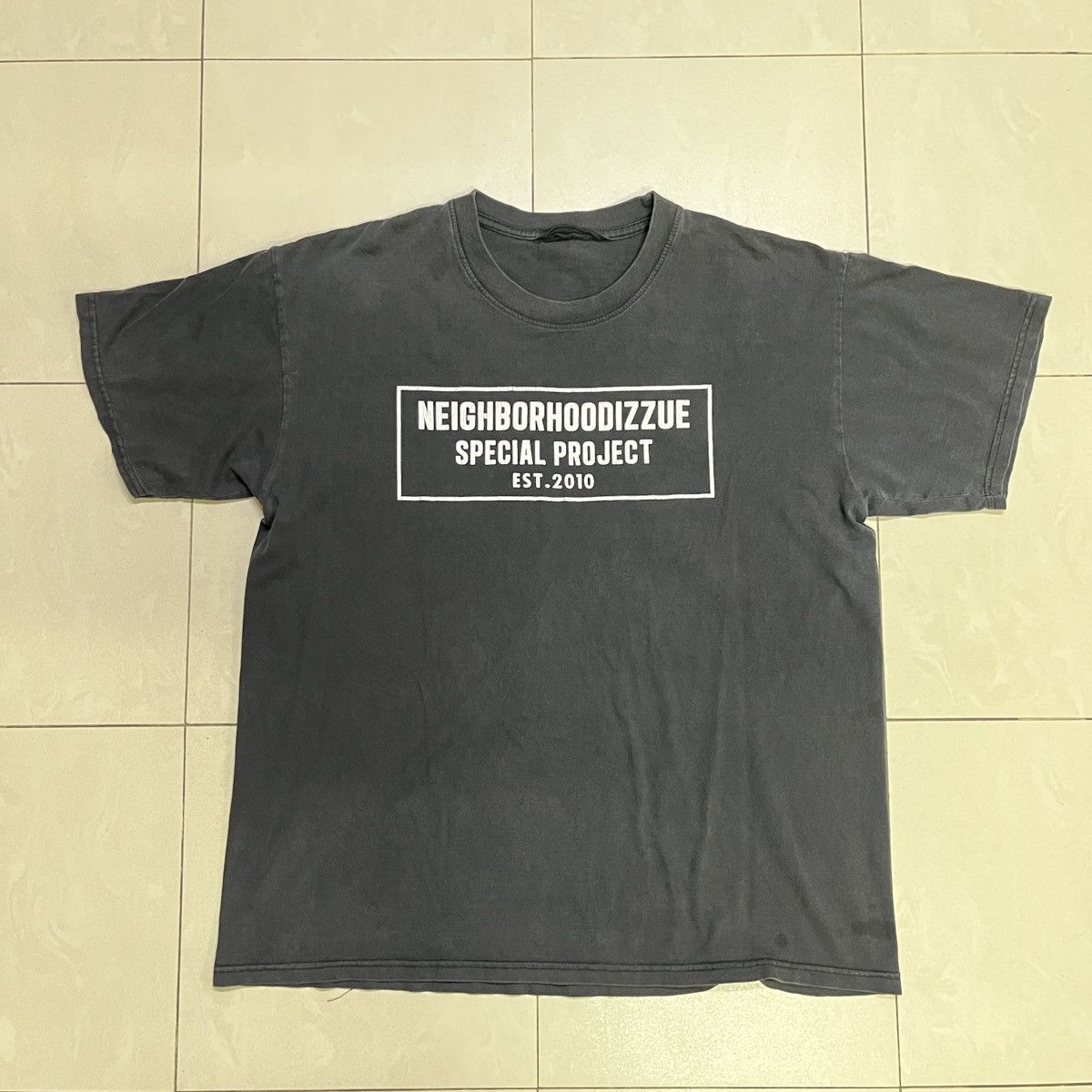 Neighborhood Neighborhood X Izzue Logo T Shirt Size US M / EU 48-50 / 2 - 2 Thumbnail