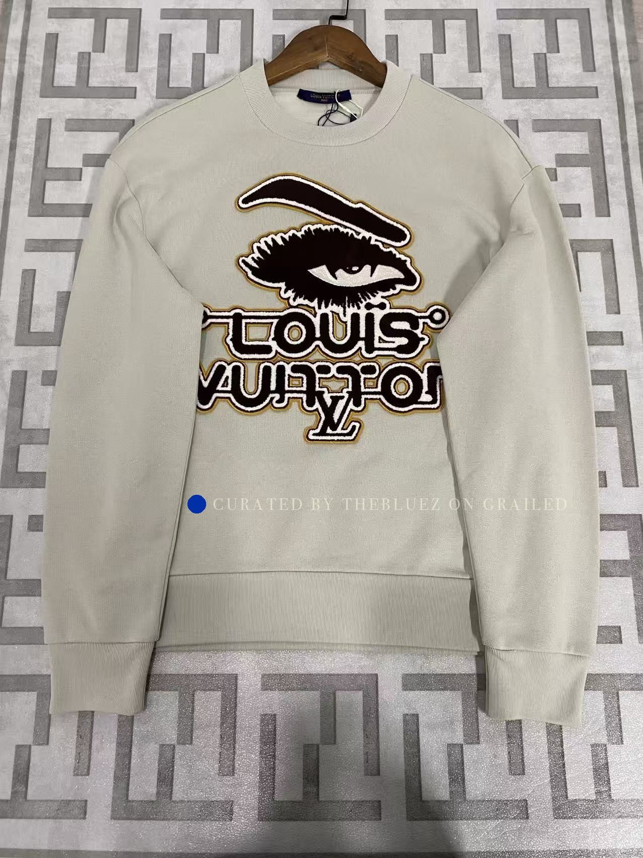 Louis Vuitton Eye Logo Embroidery Sweatshirt in Green Size US S / EU 44-46 / 1 - 1 Thumbnail