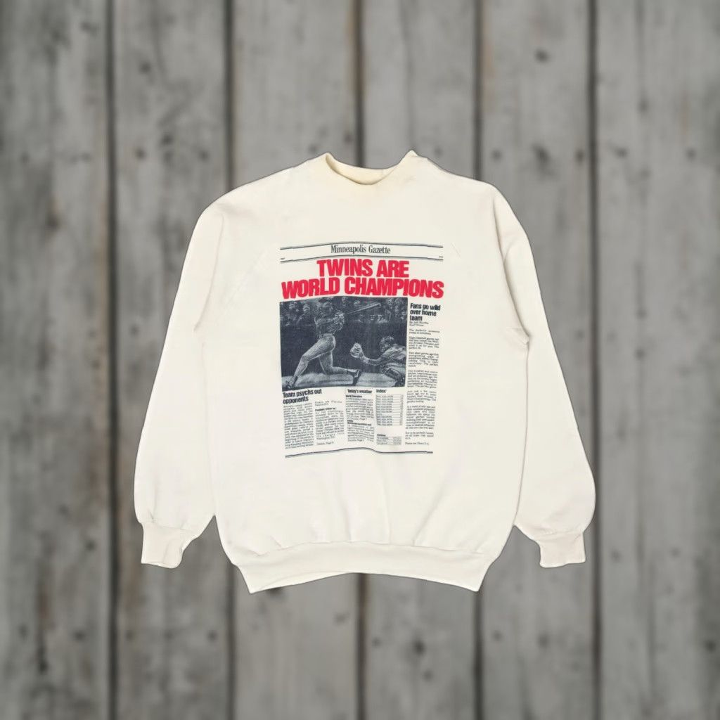 Jerzees VINTAGE Minneapolis Gazette Twins Champions Sweatshirt (1980s) Size US M / EU 48-50 / 2 - 1 Thumbnail