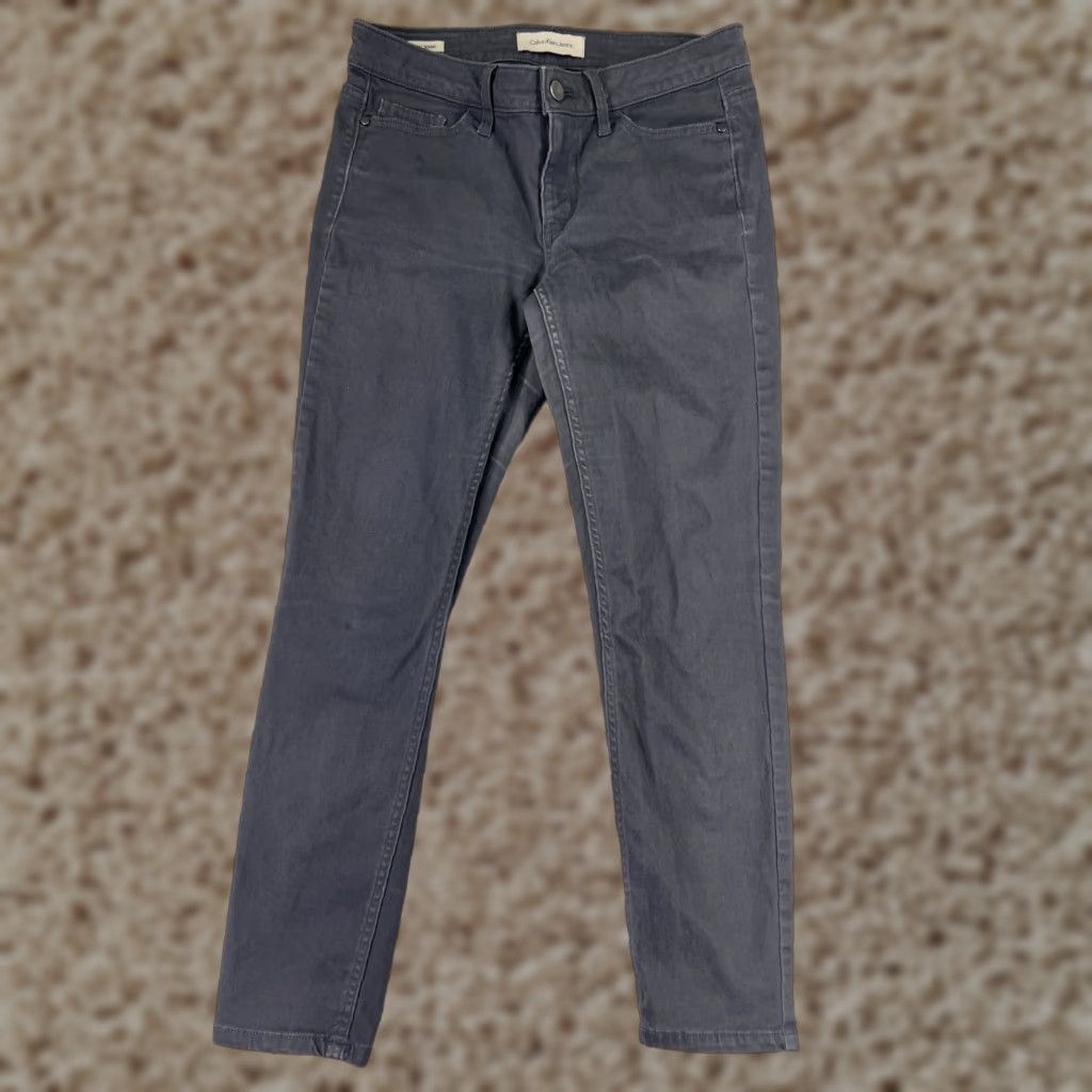 Calvin Klein Calvin Klein Jeans Women 4 Gray Denim Ankle Skinny Stretch Cotton Blend Casual 5-Pocket Zipper Low Rise Mens? Women? No gender. Size 27" / US 4 / IT 40 - 1 Thumbnail