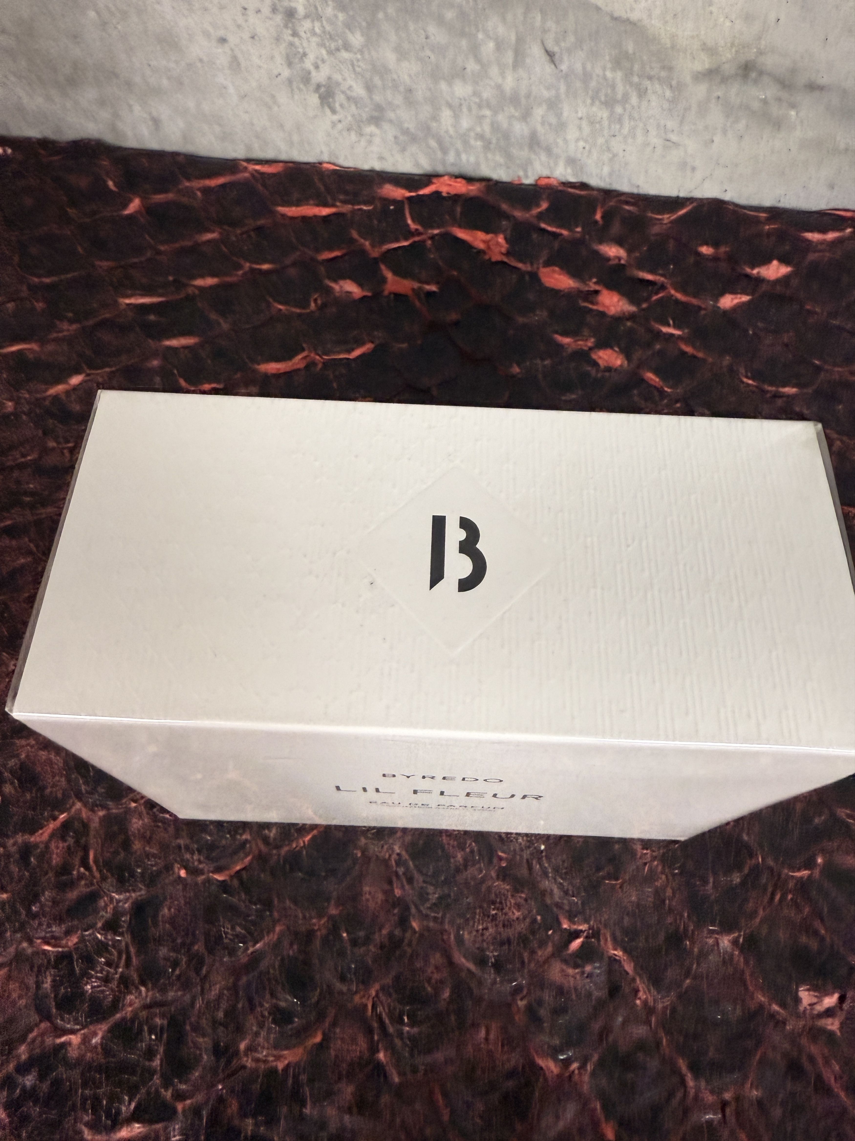 Byredo Byredo Lil Fleur Eau De Parfum 100 ml / 3.3 fl. oz. Size ONE SIZE - 5 Thumbnail