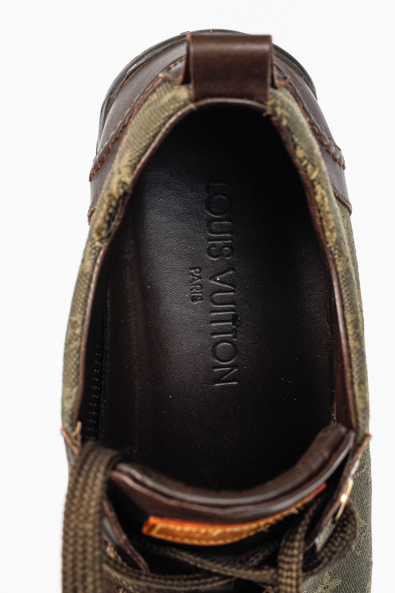 Louis Vuitton Louis Vuitton Khaki Mini Lin Monogram Canvas Sneakers Size US 8 / IT 38 - 12 Thumbnail