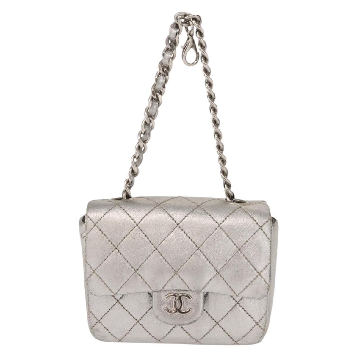 Chanel Chanel Matelasse Chain Handbag Size ONE SIZE - 2 Thumbnail