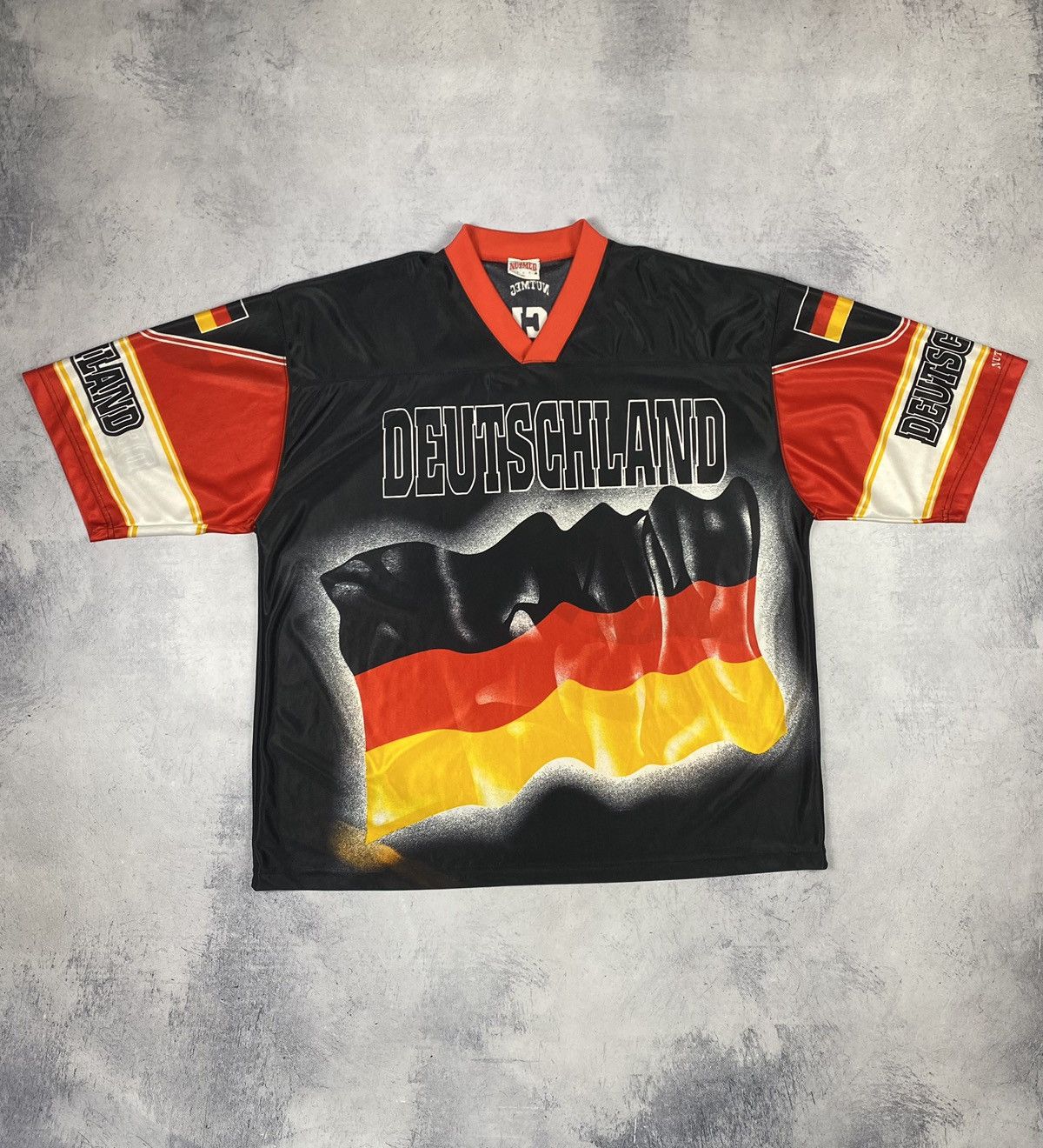 Vintage Vintage 90’s Nutmeg Mills Germany Deutschland Soccer Jersey Size US XL / EU 56 / 4 - 2 Thumbnail