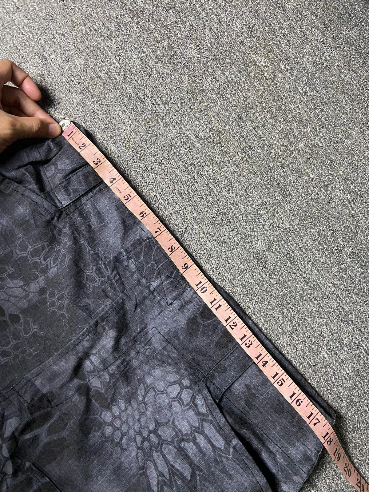 Japanese Brand Emerson Gear Animal Printed Tactical Cargo Pants (160) Size US 35 - 7 Thumbnail