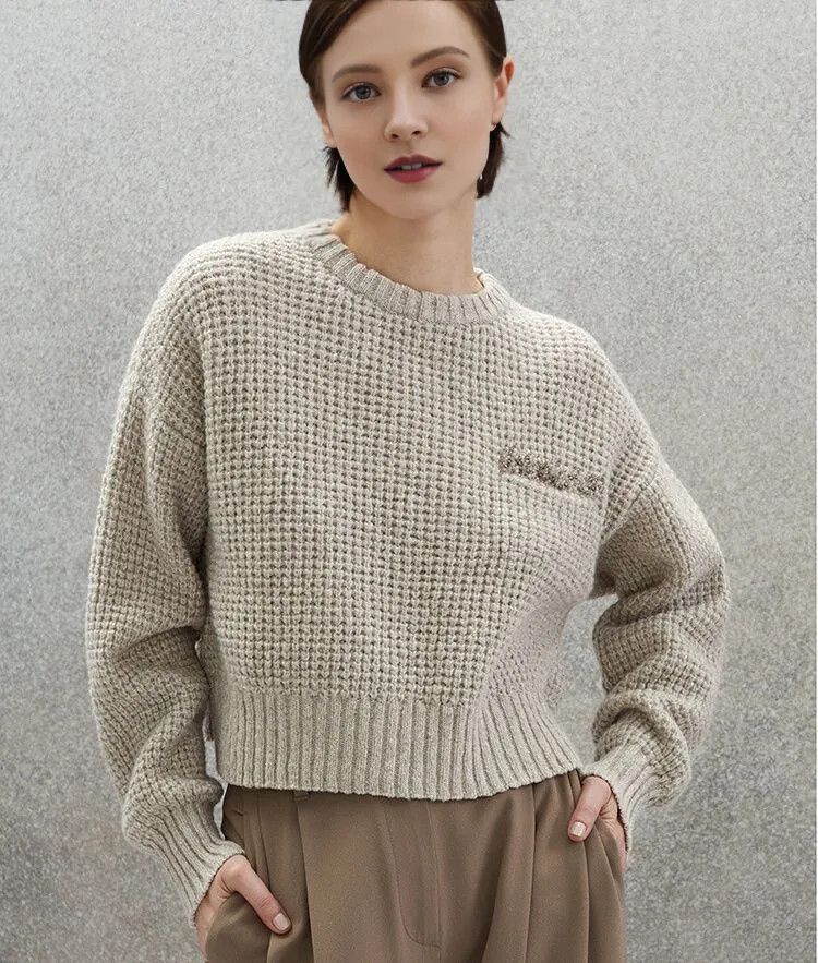 o1la1rc1a0325 Knitted Sweater in Light Brown